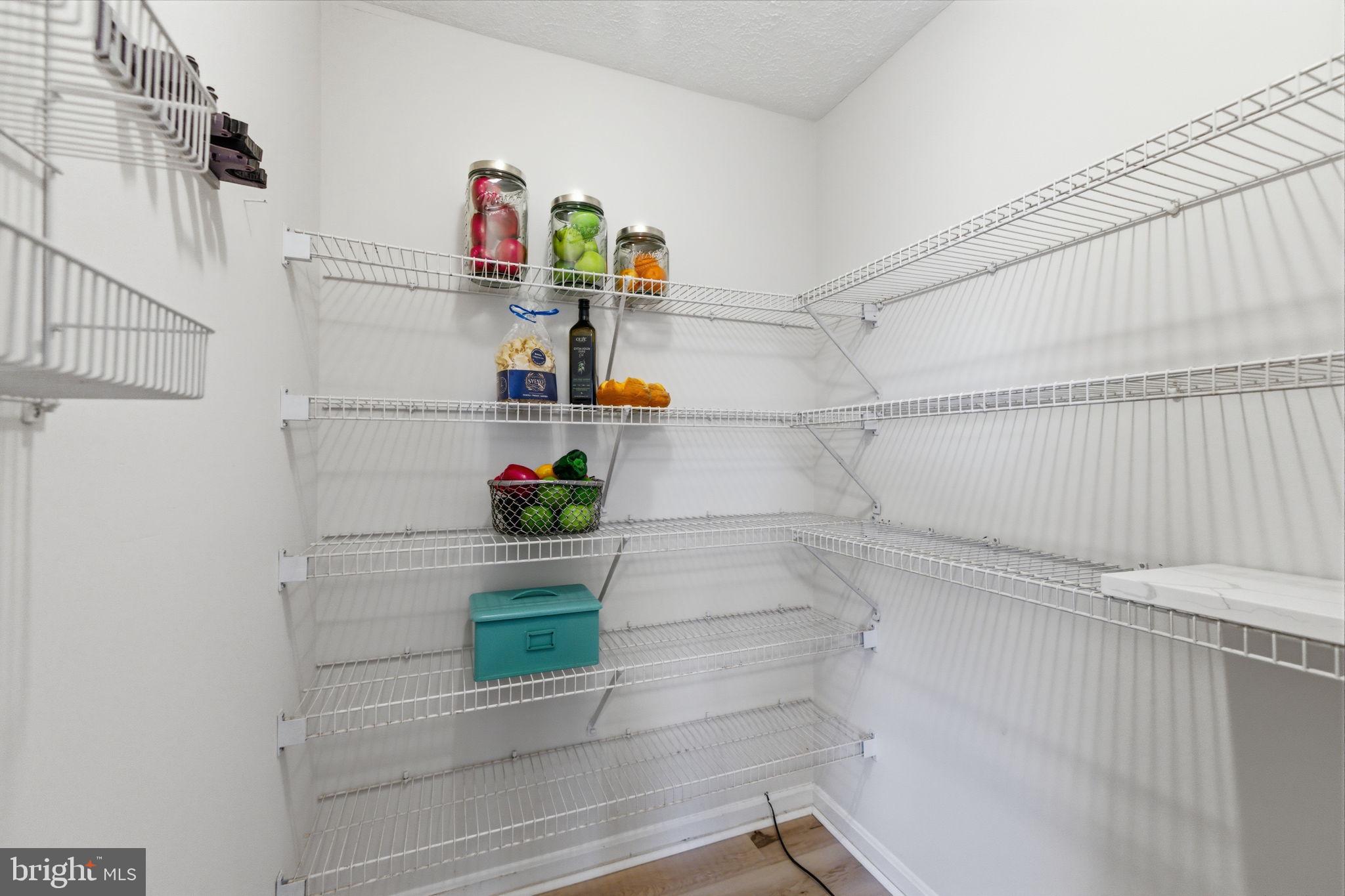 GEORGETOWN COURT - Residential