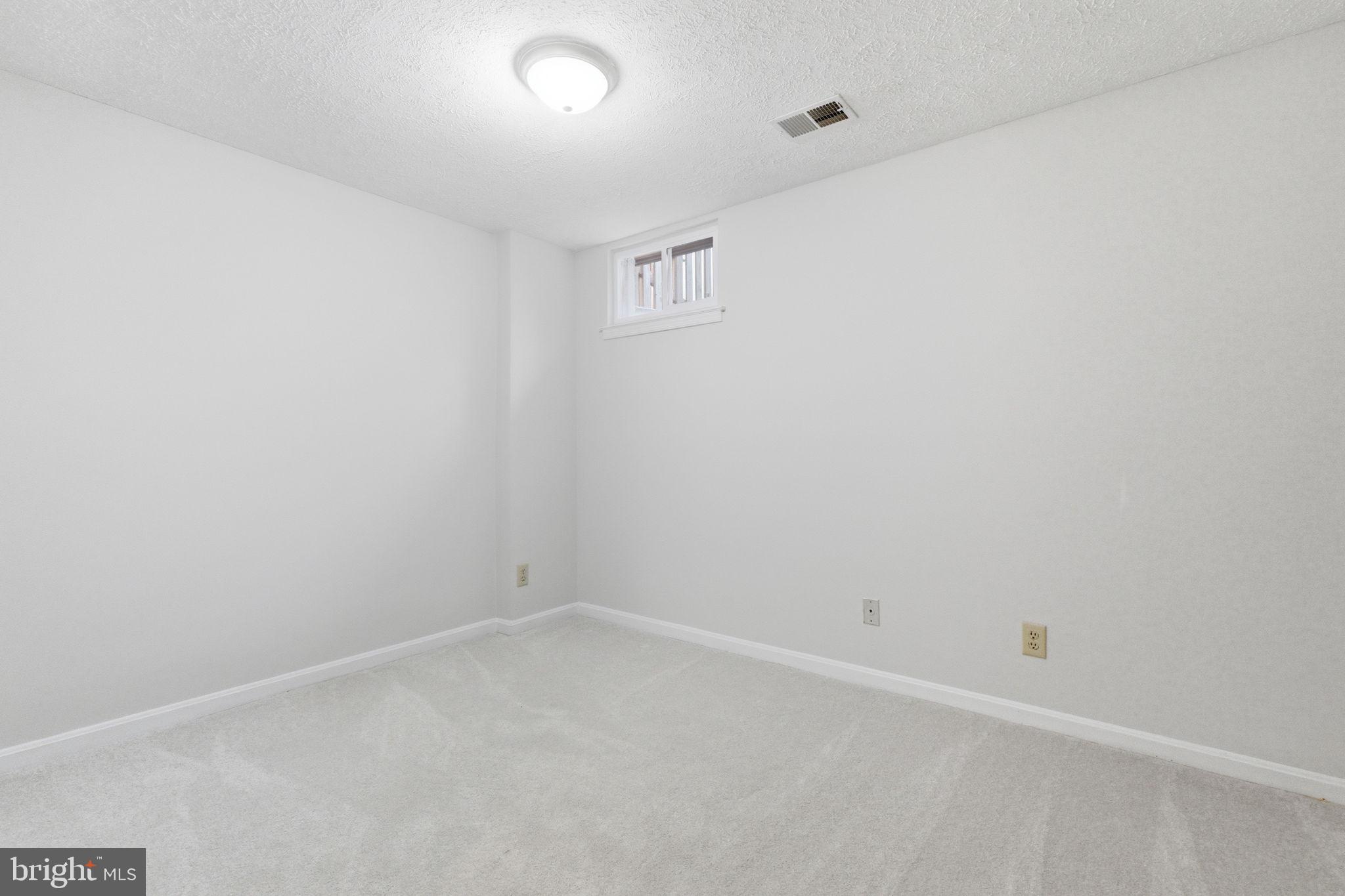 GEORGETOWN COURT - Residential