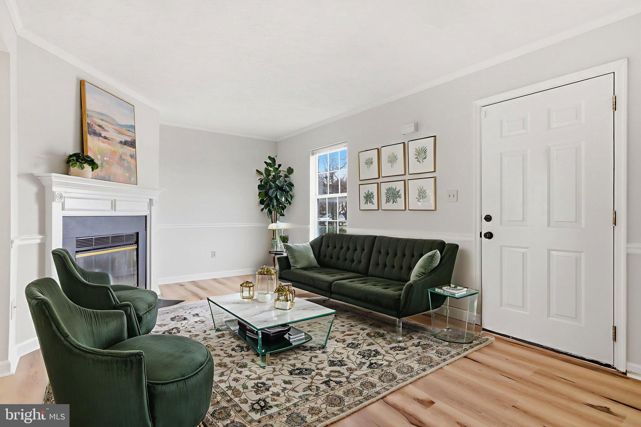 GEORGETOWN COURT - Residential