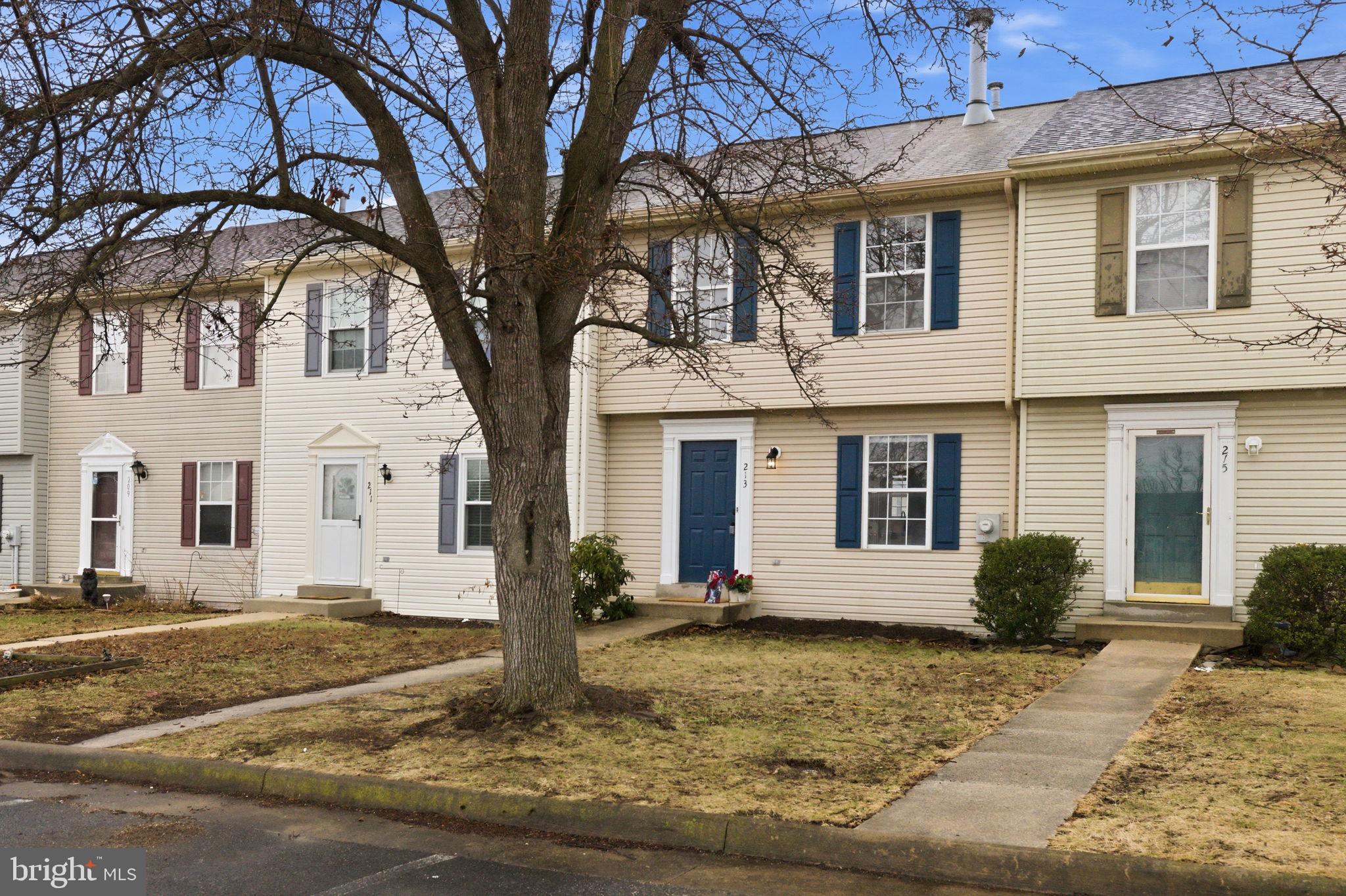 GEORGETOWN COURT - Residential