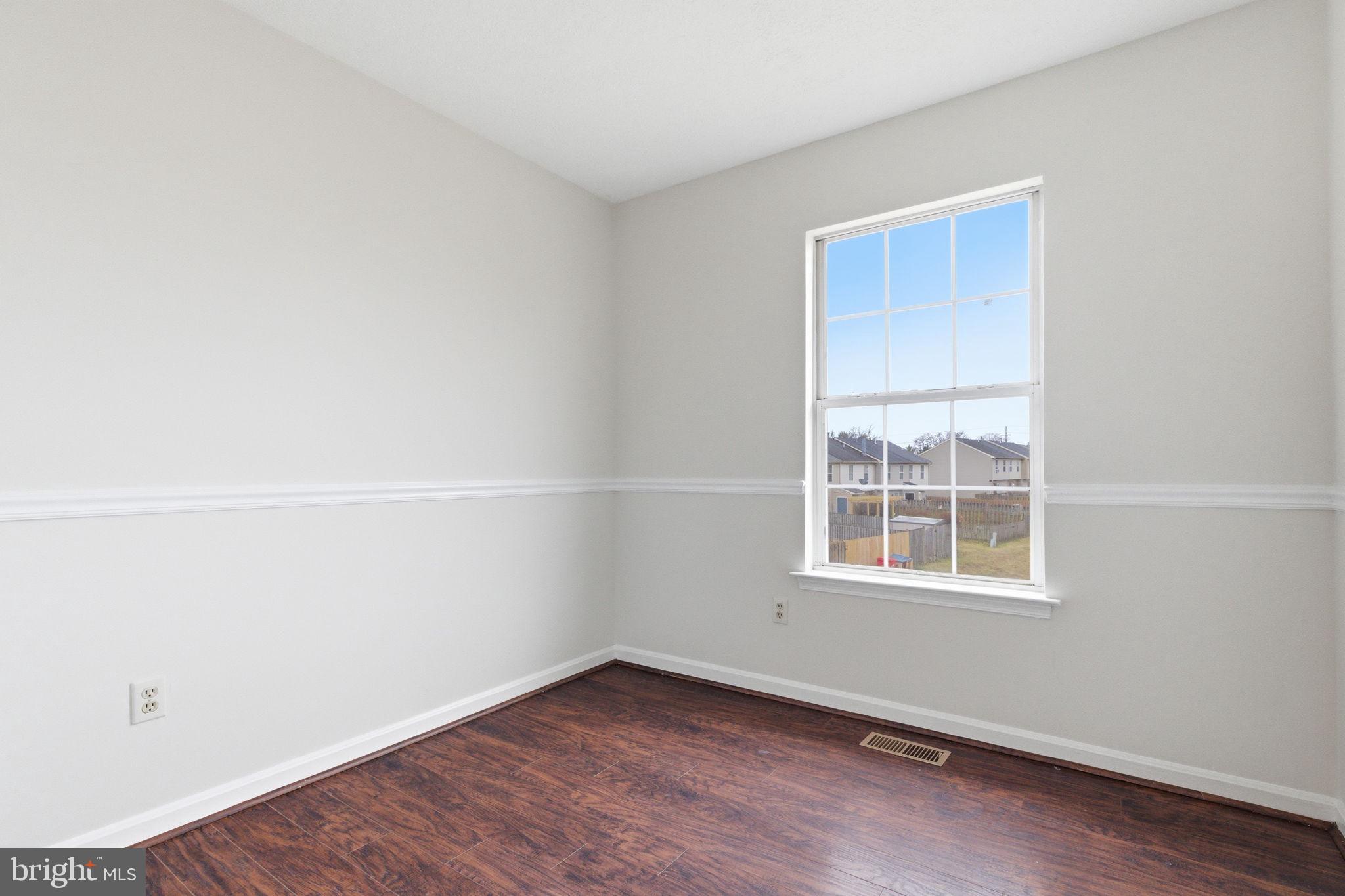 GEORGETOWN COURT - Residential