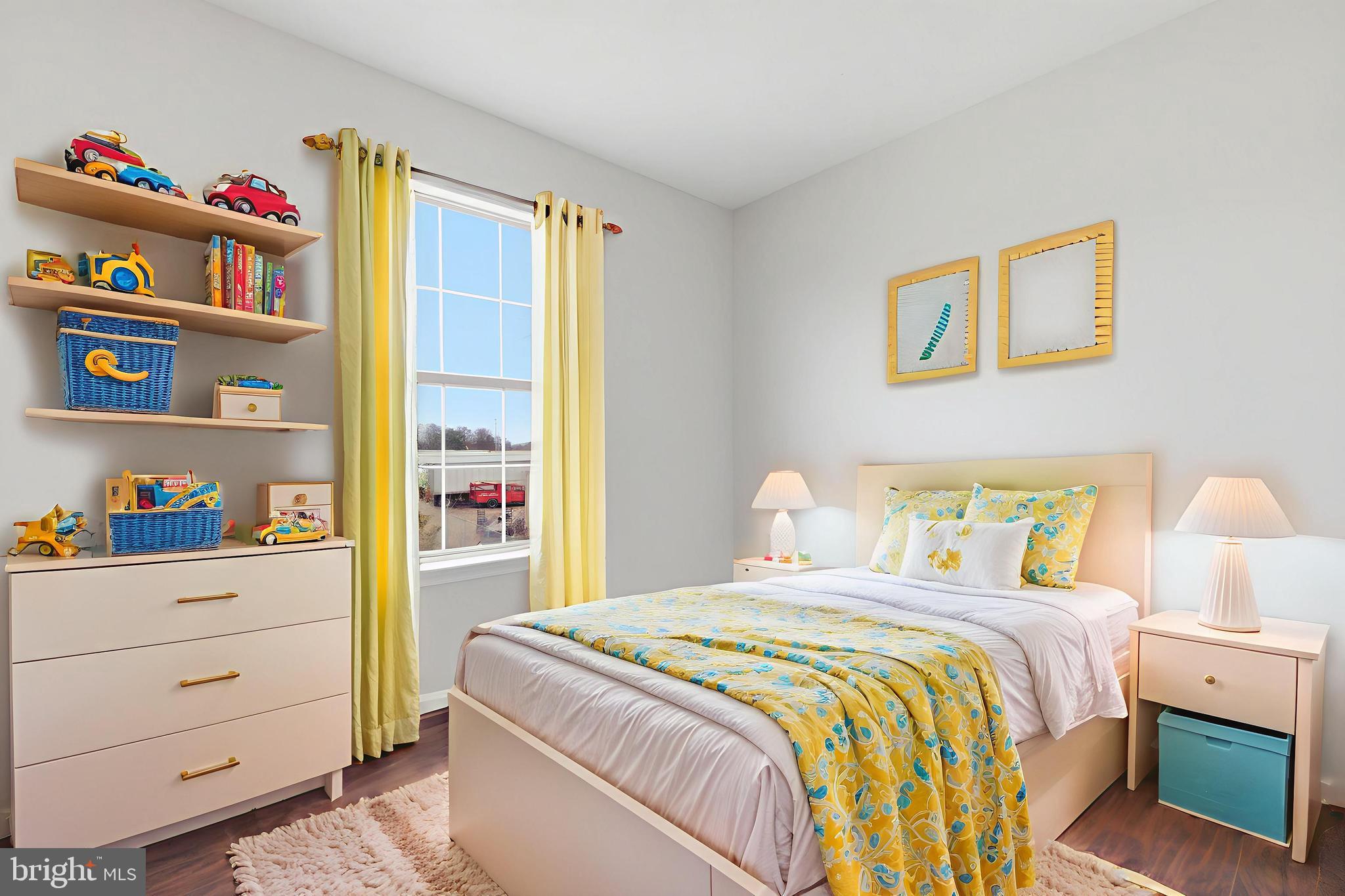 GEORGETOWN COURT - Residential