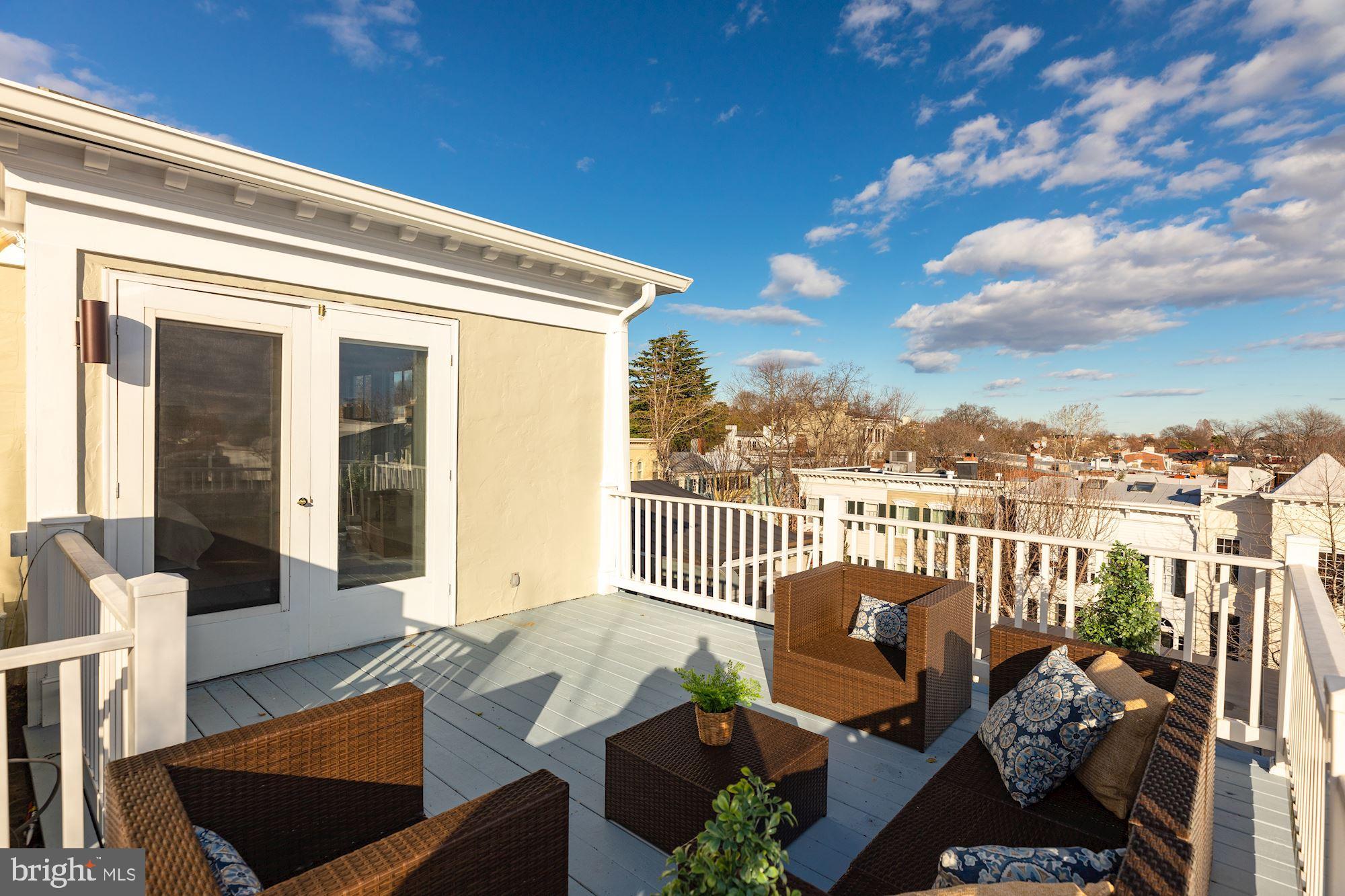 GEORGETOWN - Residential