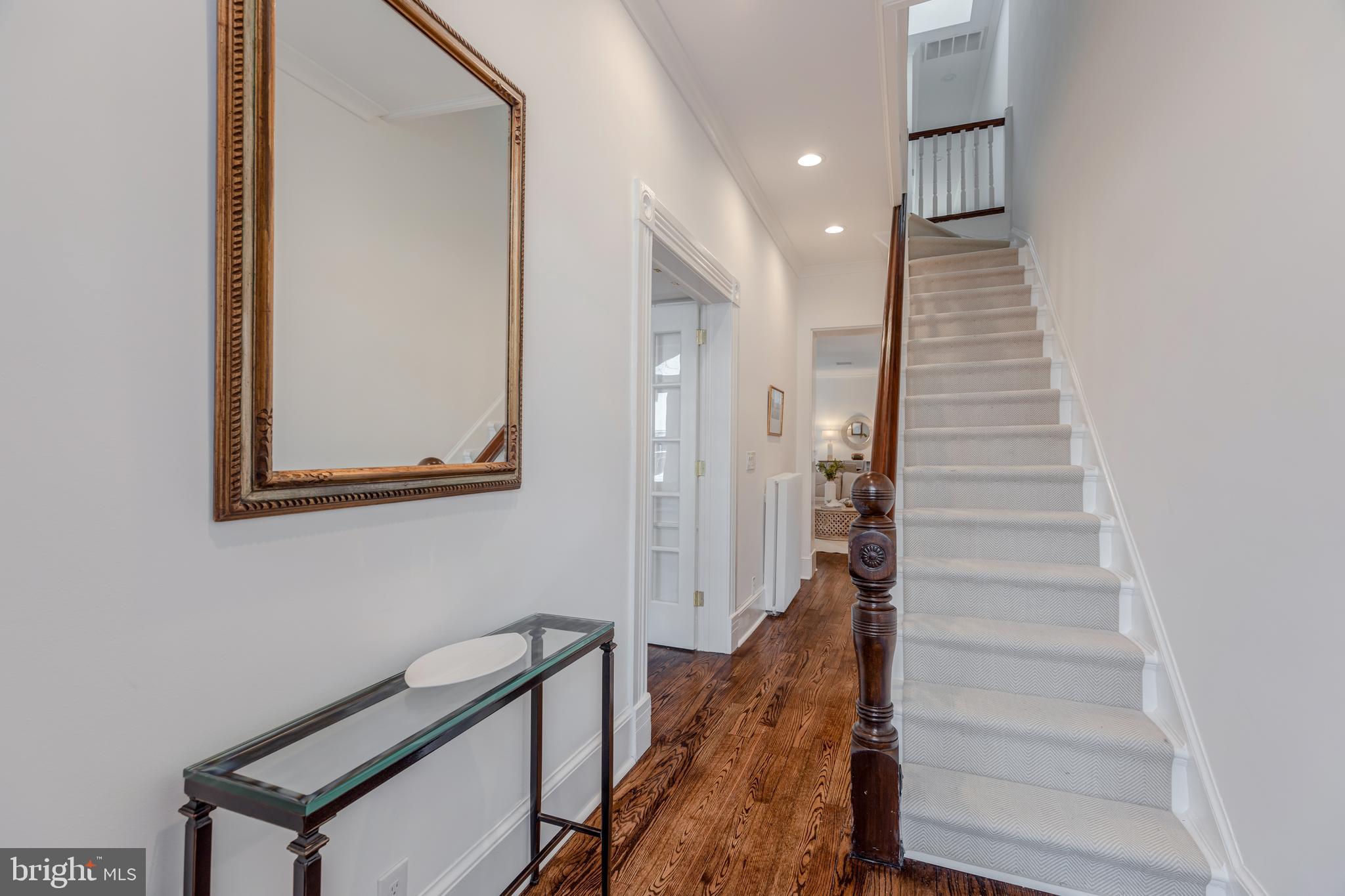 GEORGETOWN - Residential
