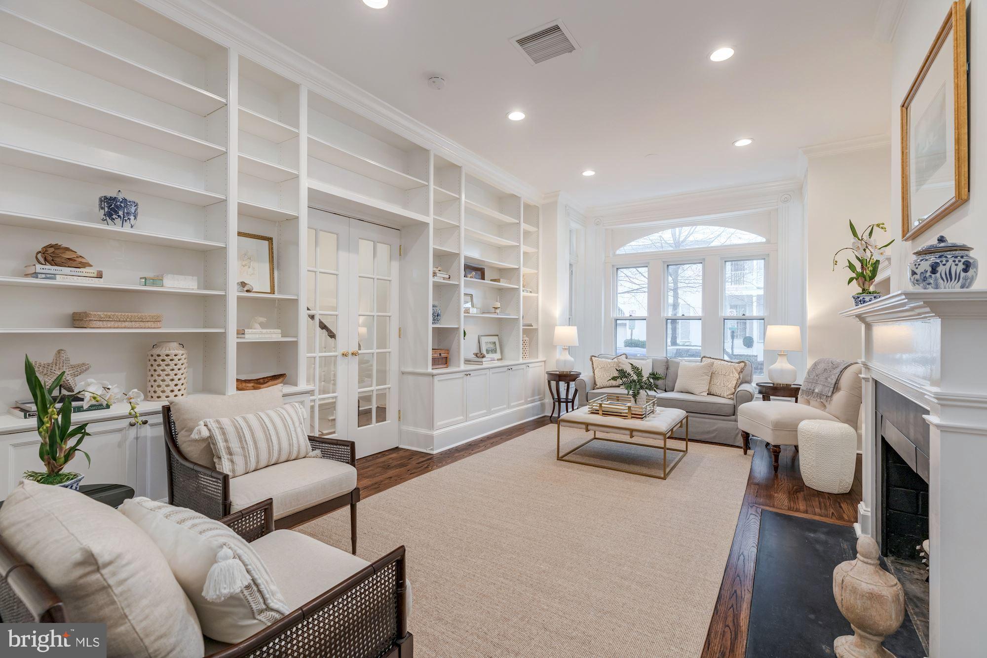 GEORGETOWN - Residential