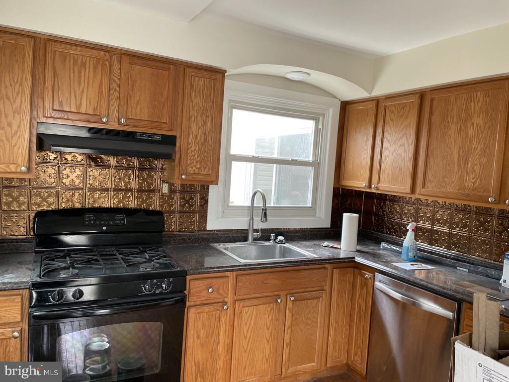 ARDMORE - Residential Lease