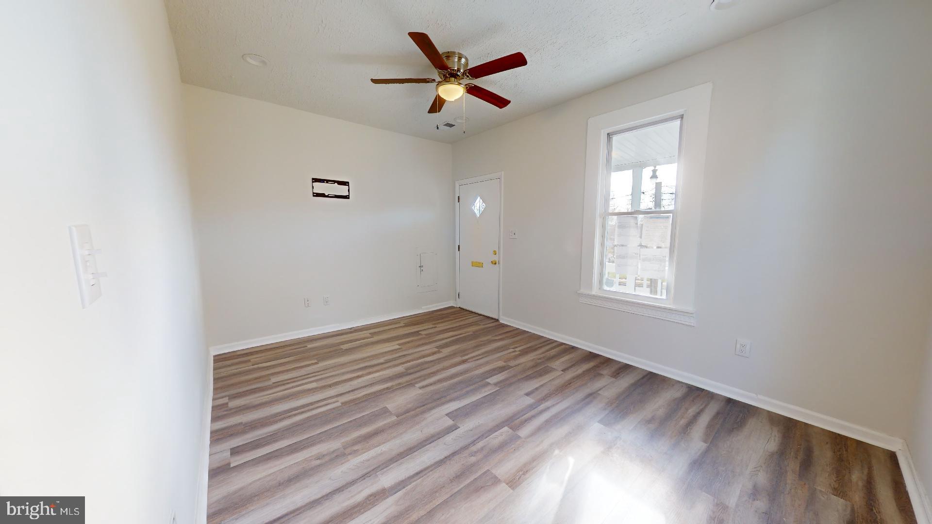 BRYN MAWR - Residential