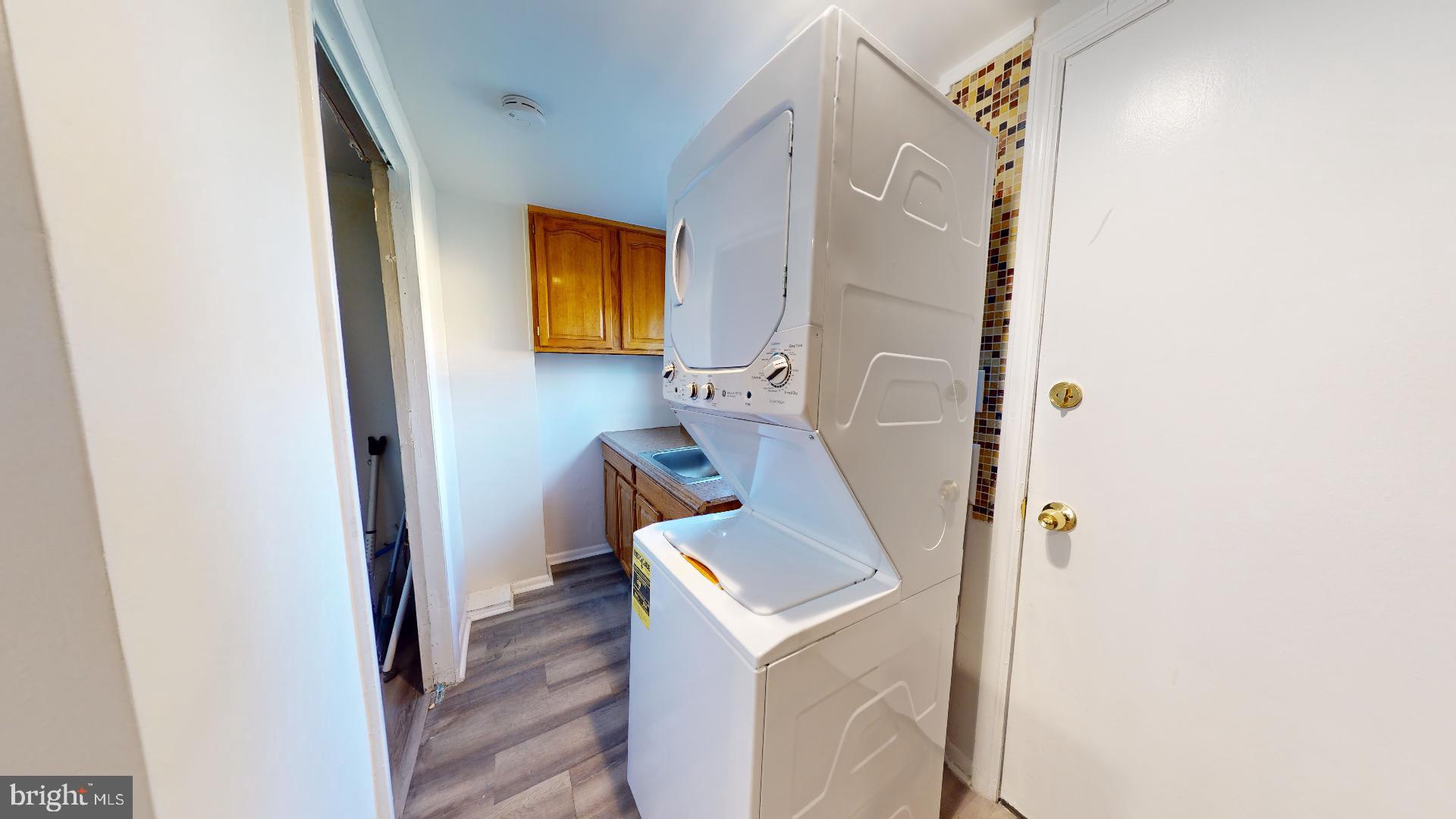 BRYN MAWR - Residential