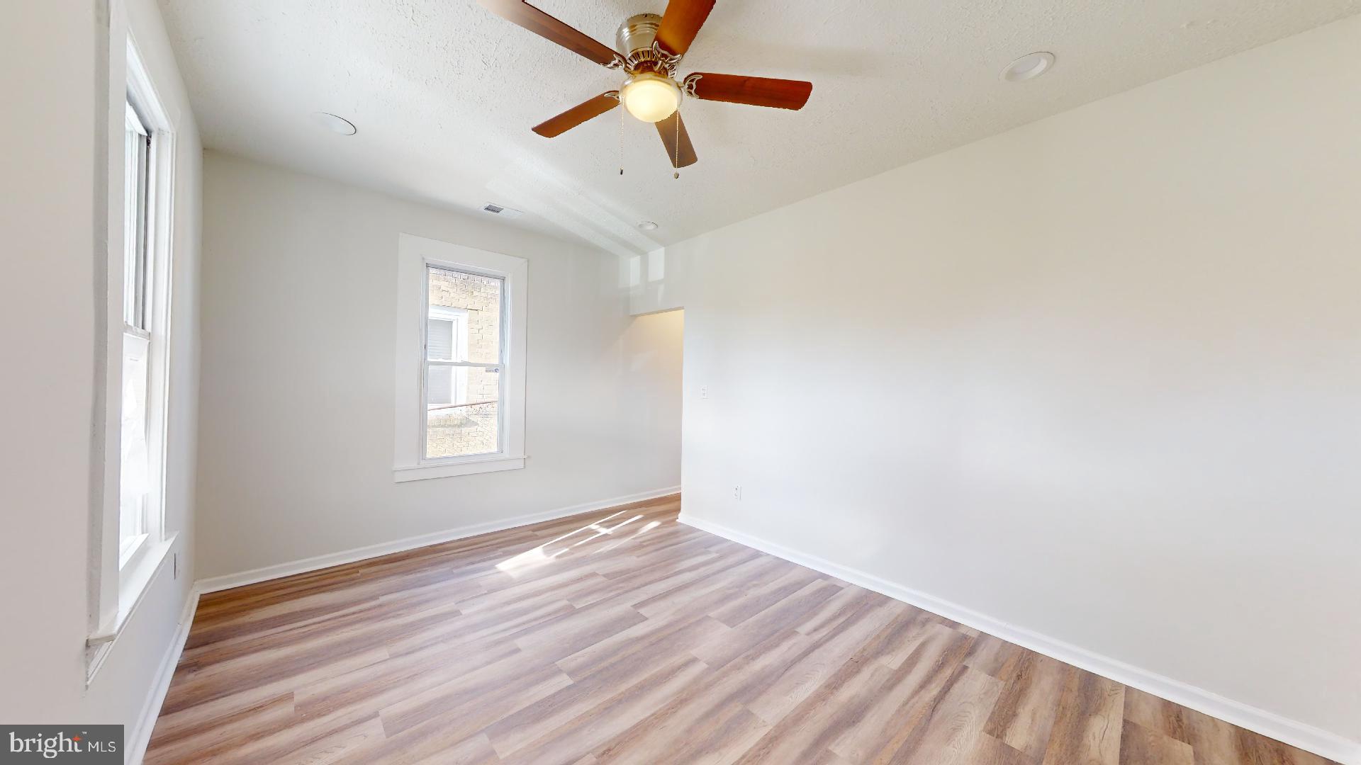 BRYN MAWR - Residential