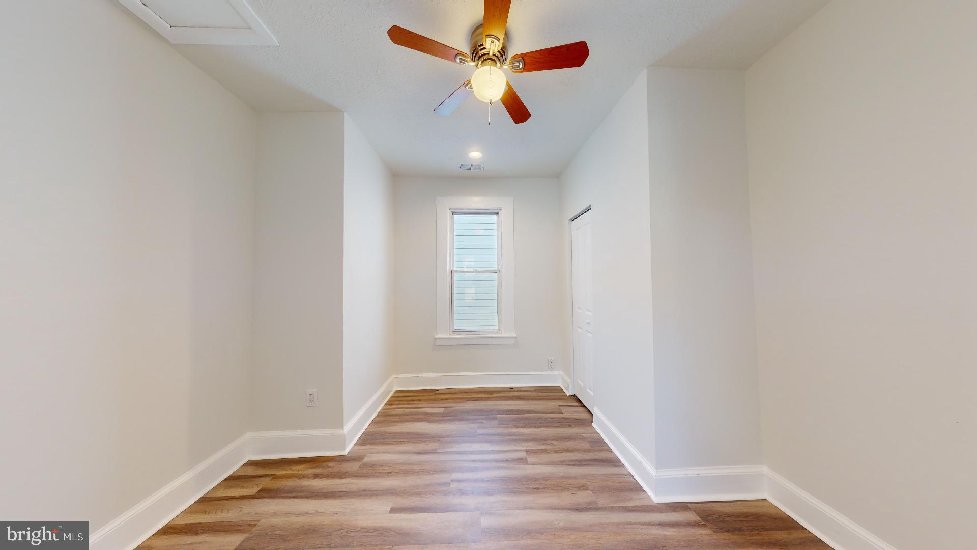 BRYN MAWR - Residential