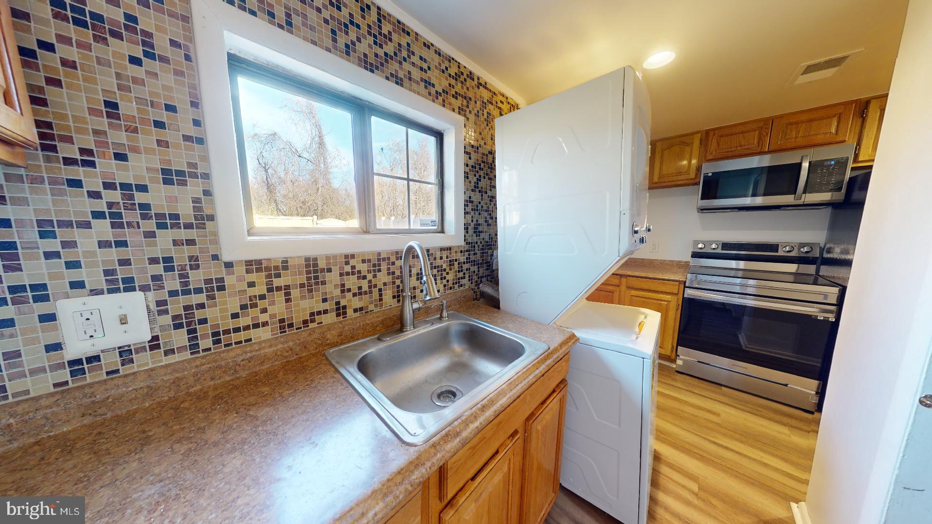 BRYN MAWR - Residential