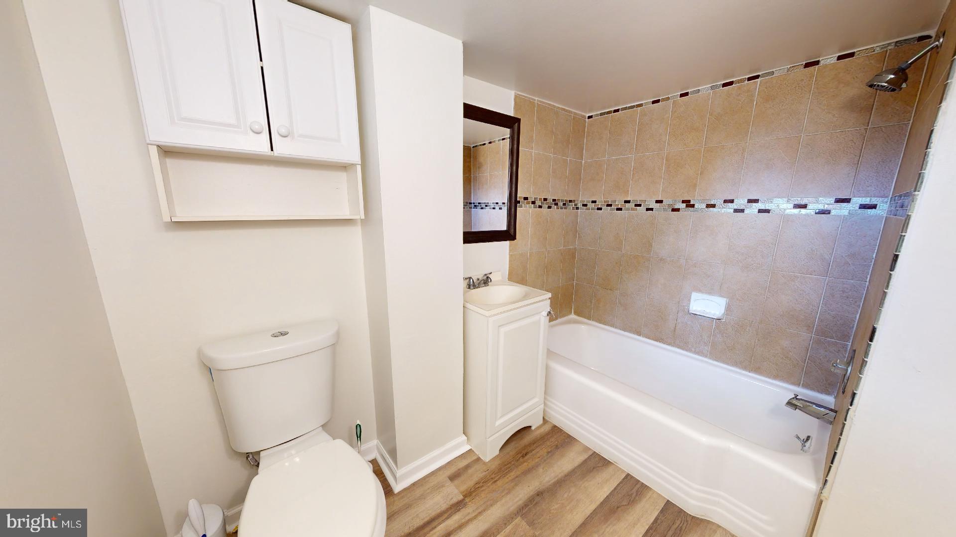 BRYN MAWR - Residential