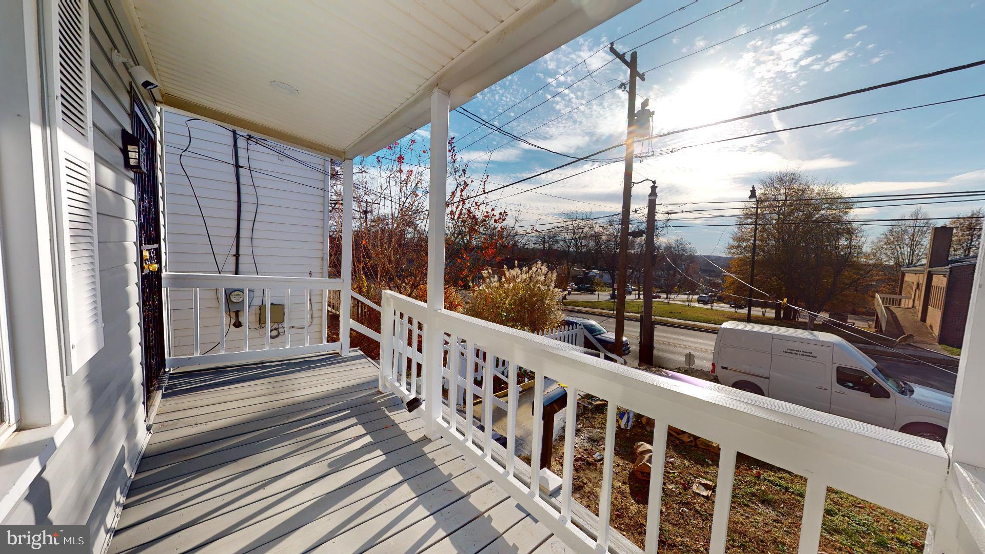 BRYN MAWR - Residential