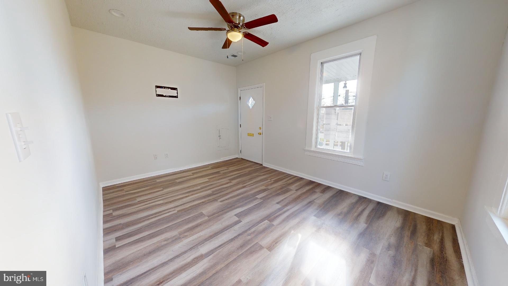 BRYN MAWR - Residential