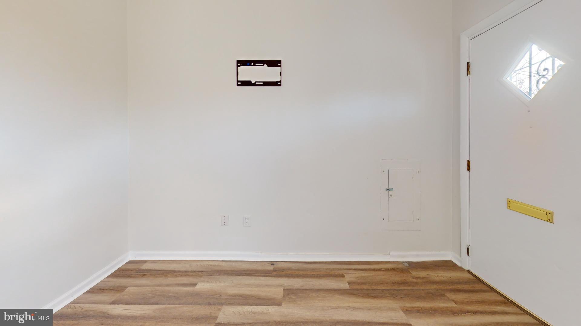 BRYN MAWR - Residential