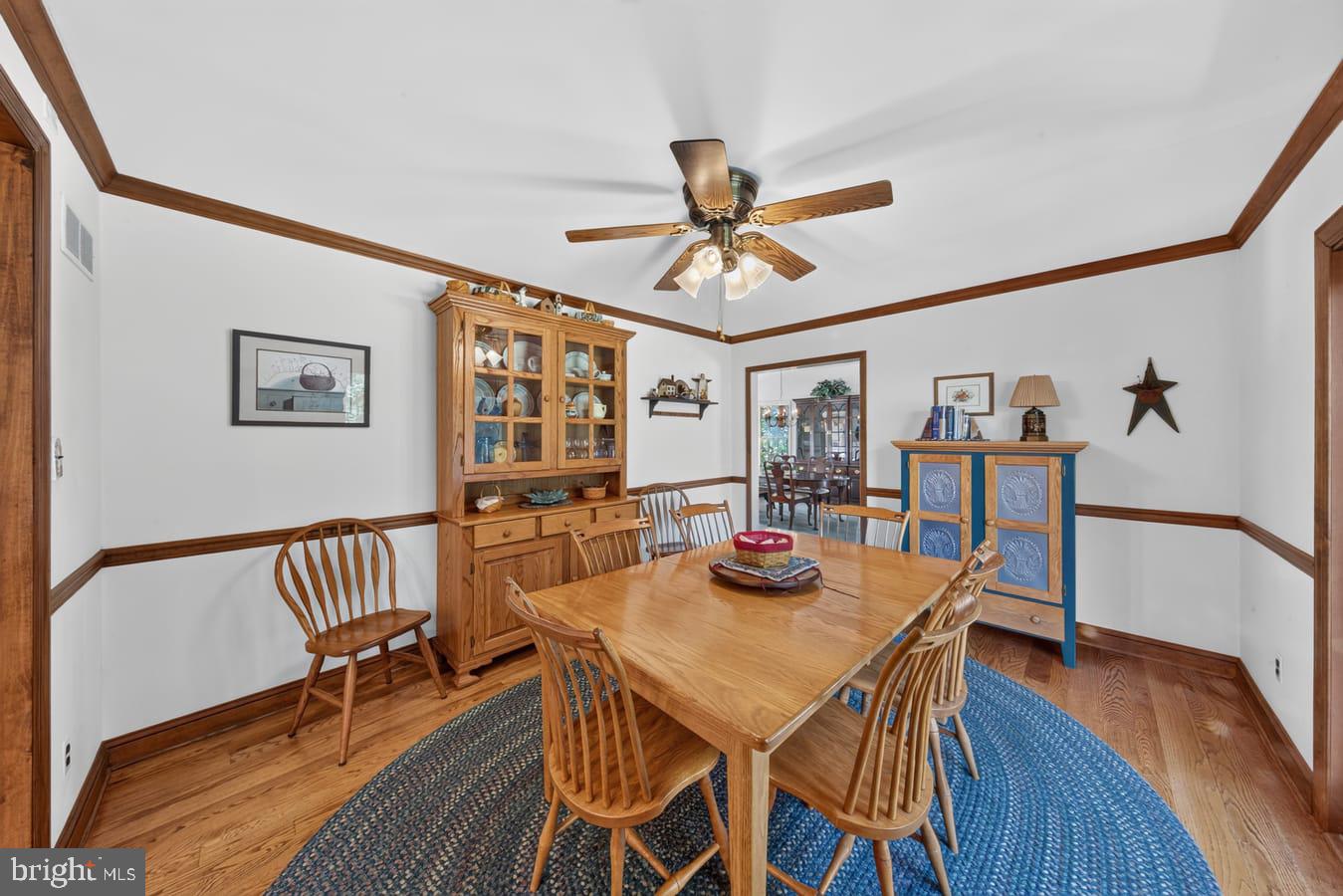 821 N COUNTRY CLUB DRIVE