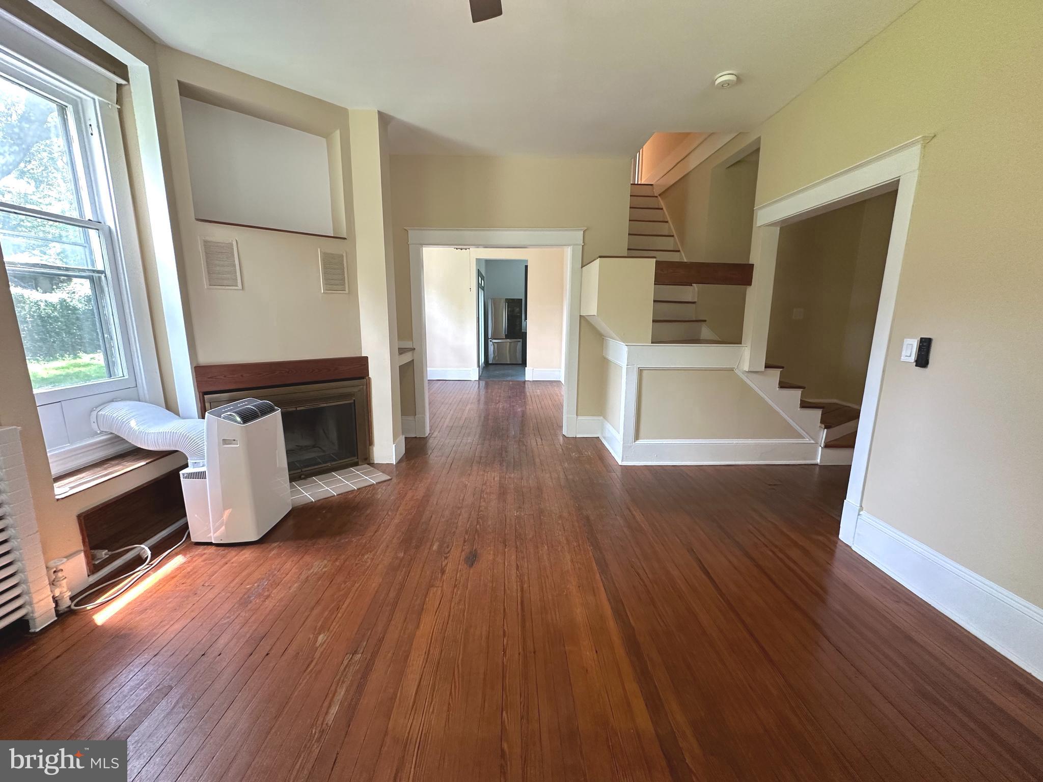 MOUNT RAINIER - Residential Lease