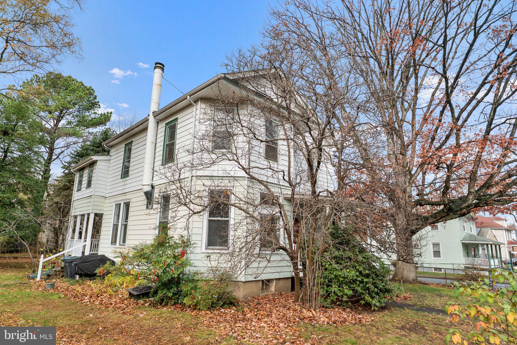 MOUNT RAINIER - Residential Lease