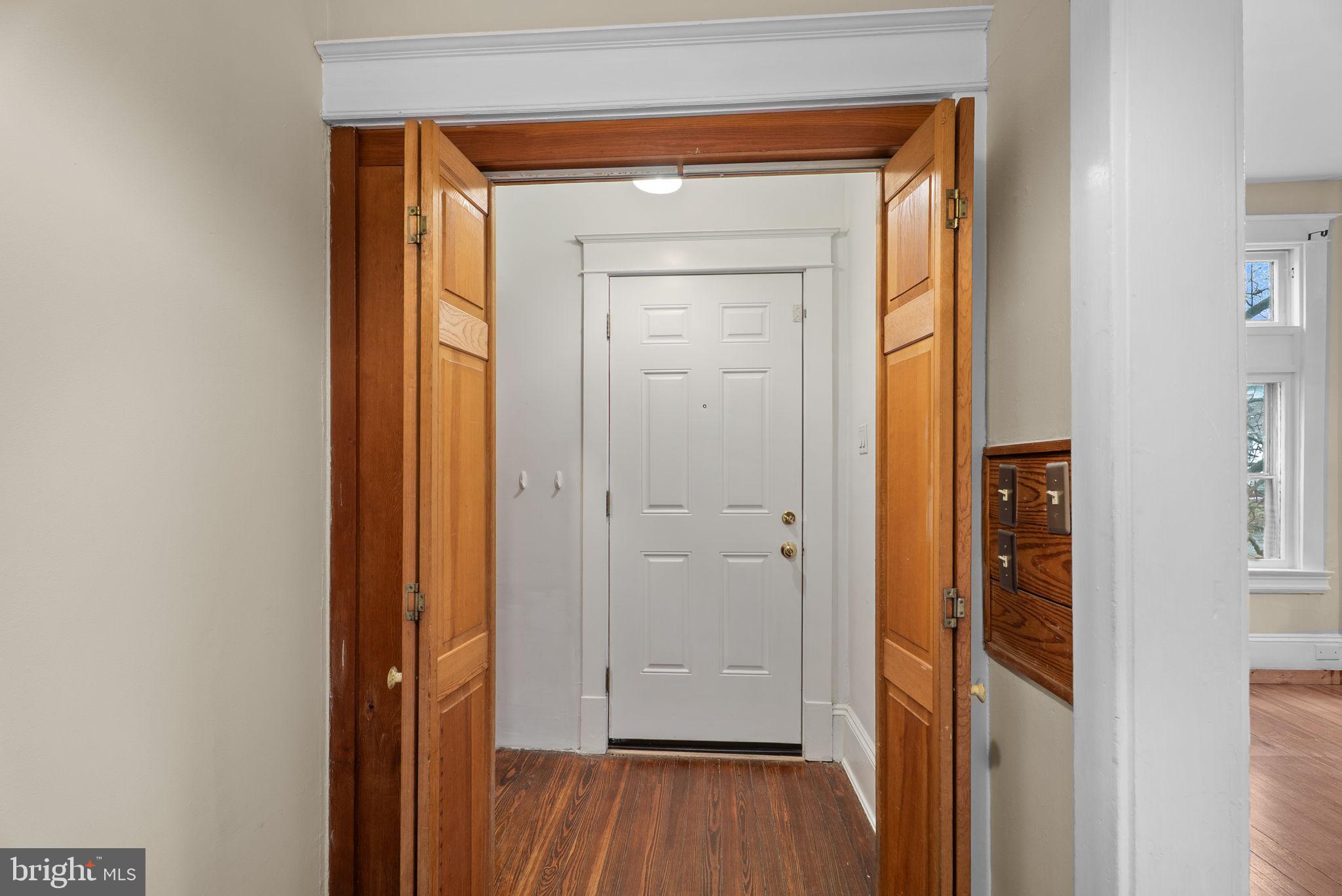 MOUNT RAINIER - Residential Lease