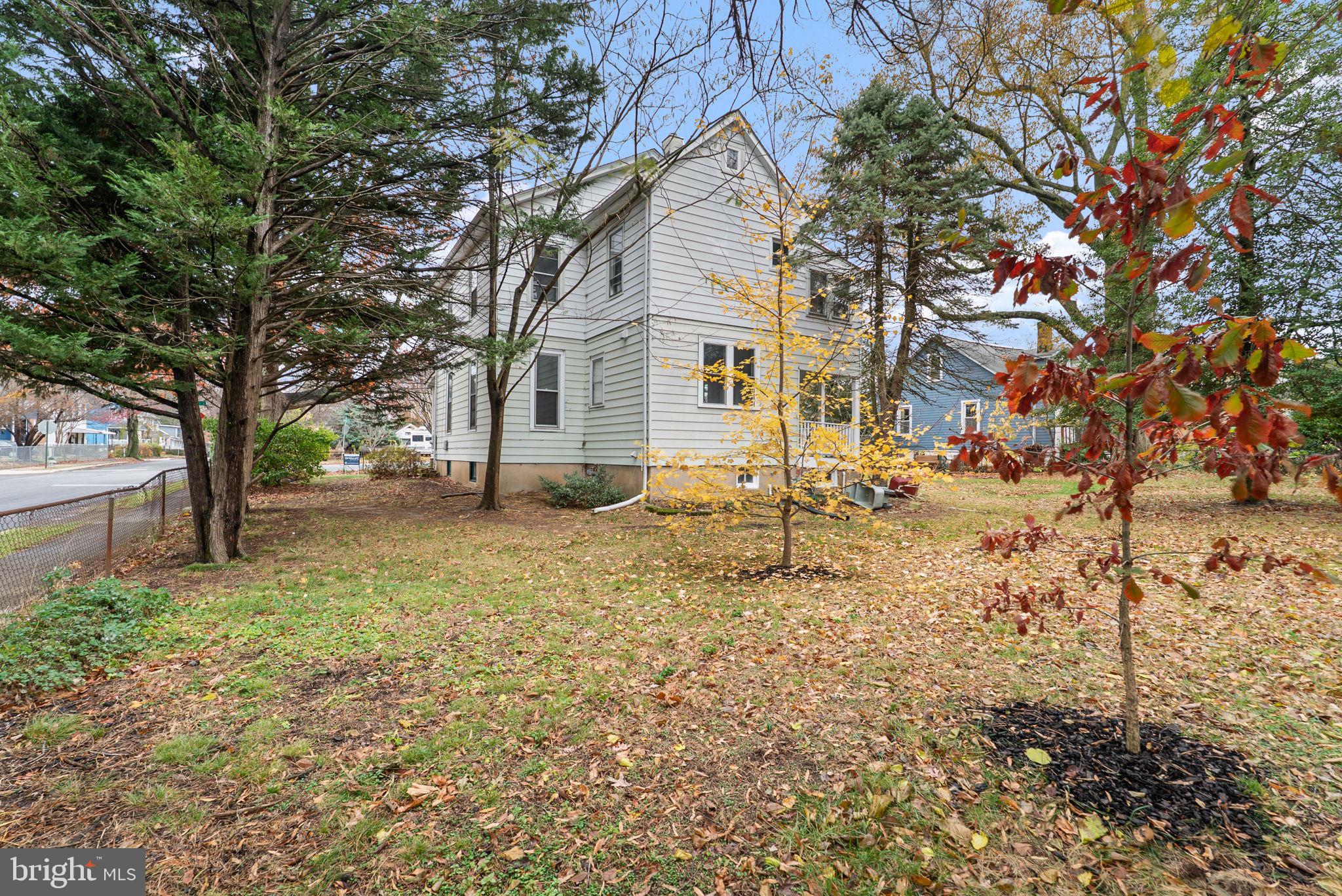 MOUNT RAINIER - Residential Lease