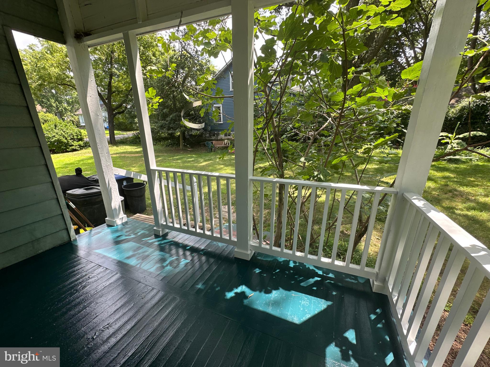 MOUNT RAINIER - Residential Lease