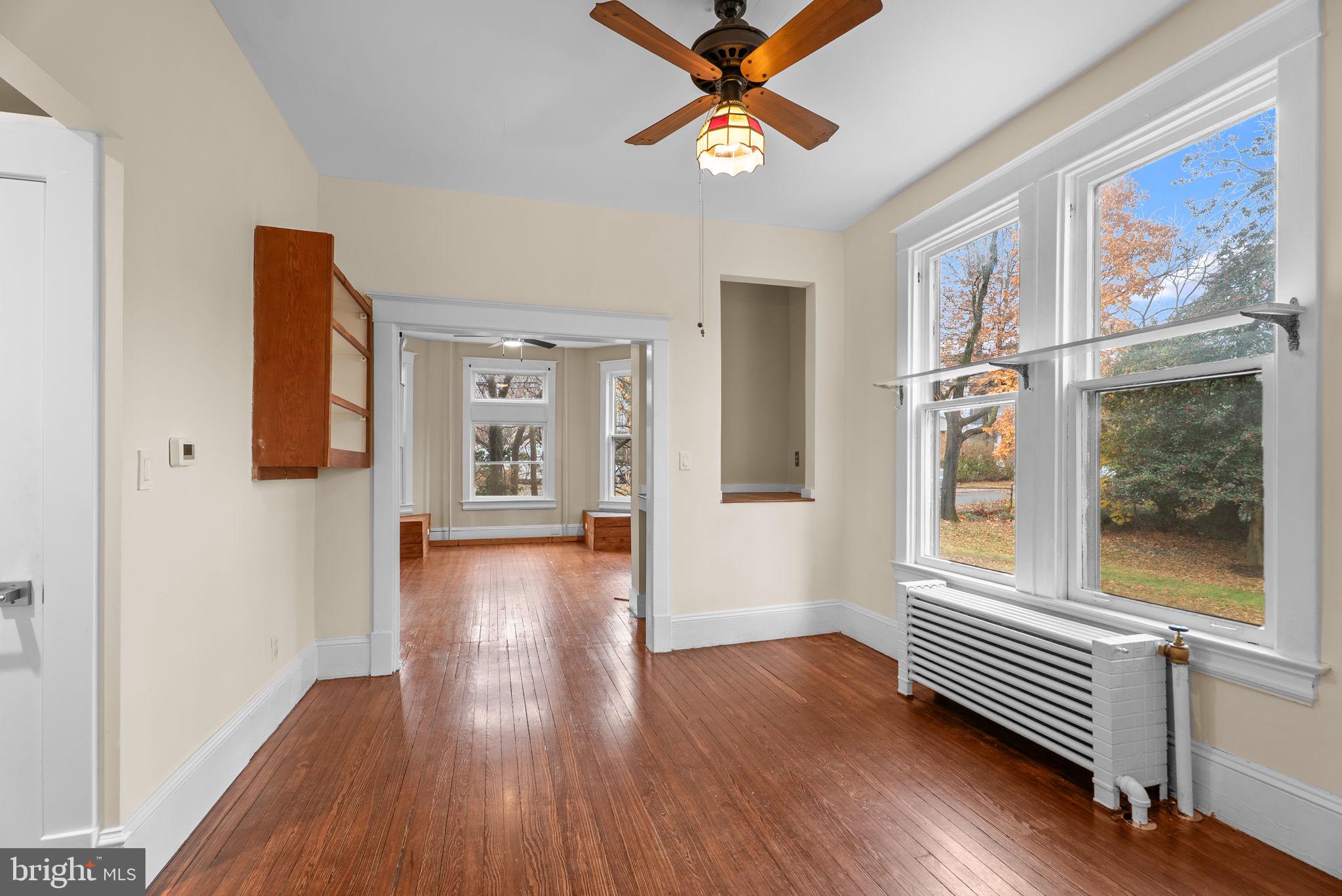 MOUNT RAINIER - Residential Lease