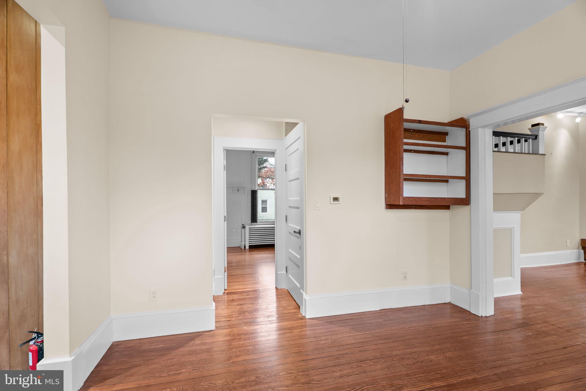 MOUNT RAINIER - Residential Lease