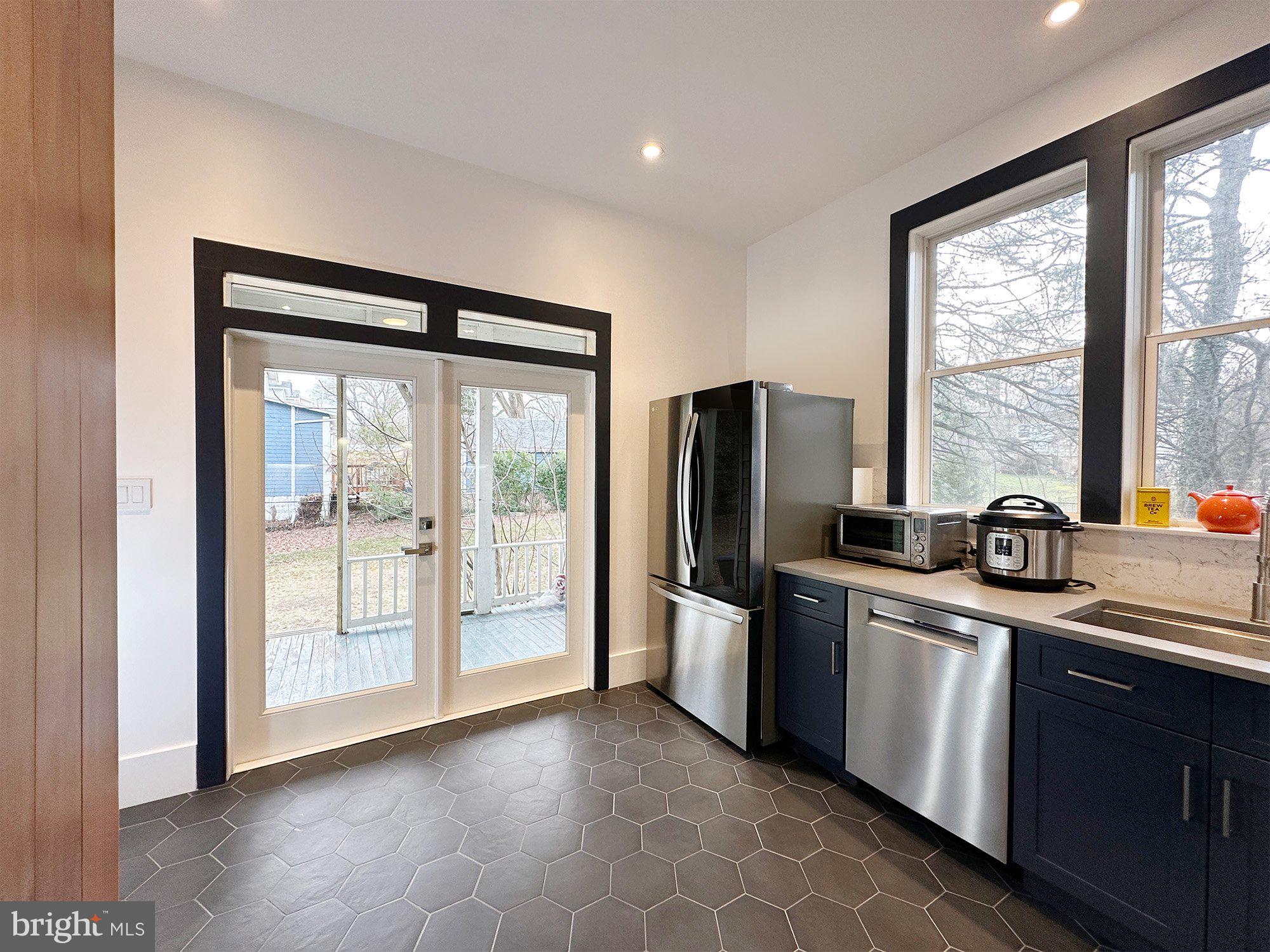 MOUNT RAINIER - Residential Lease