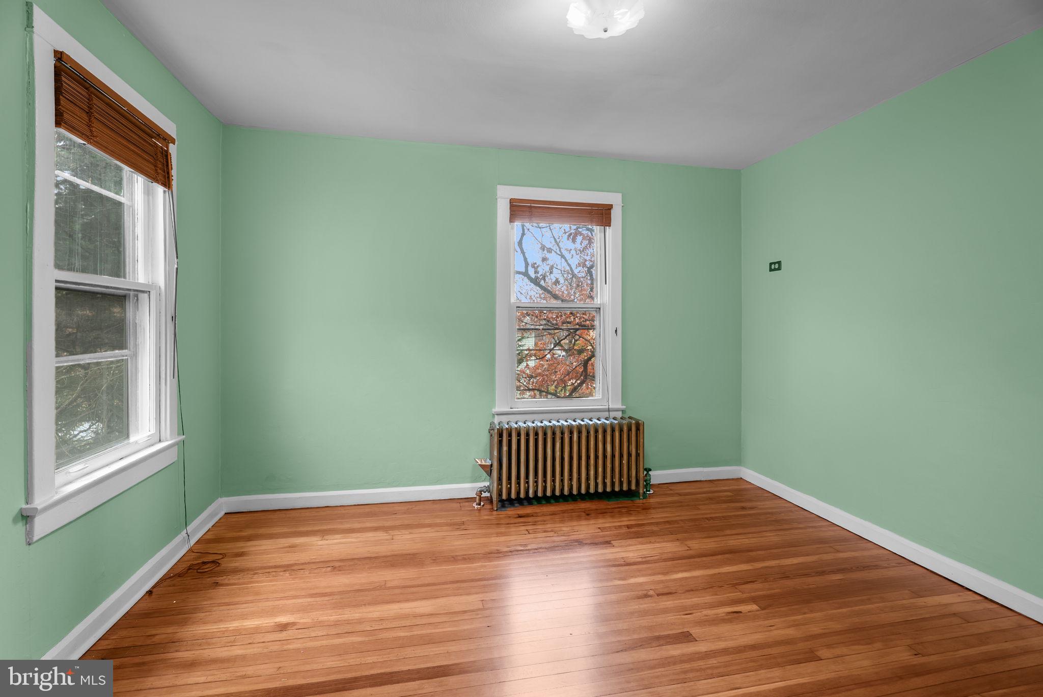 MOUNT RAINIER - Residential Lease