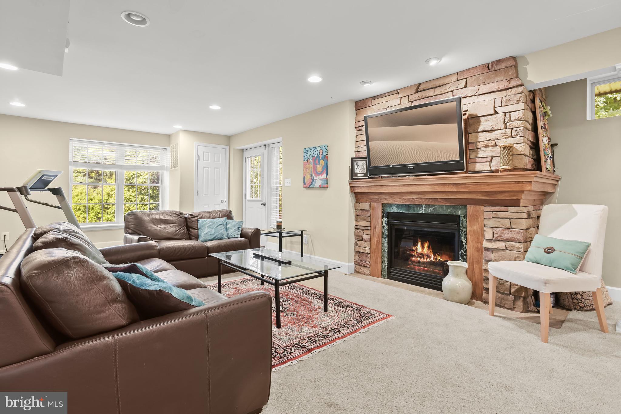 TROTTER RIDGE - Residential