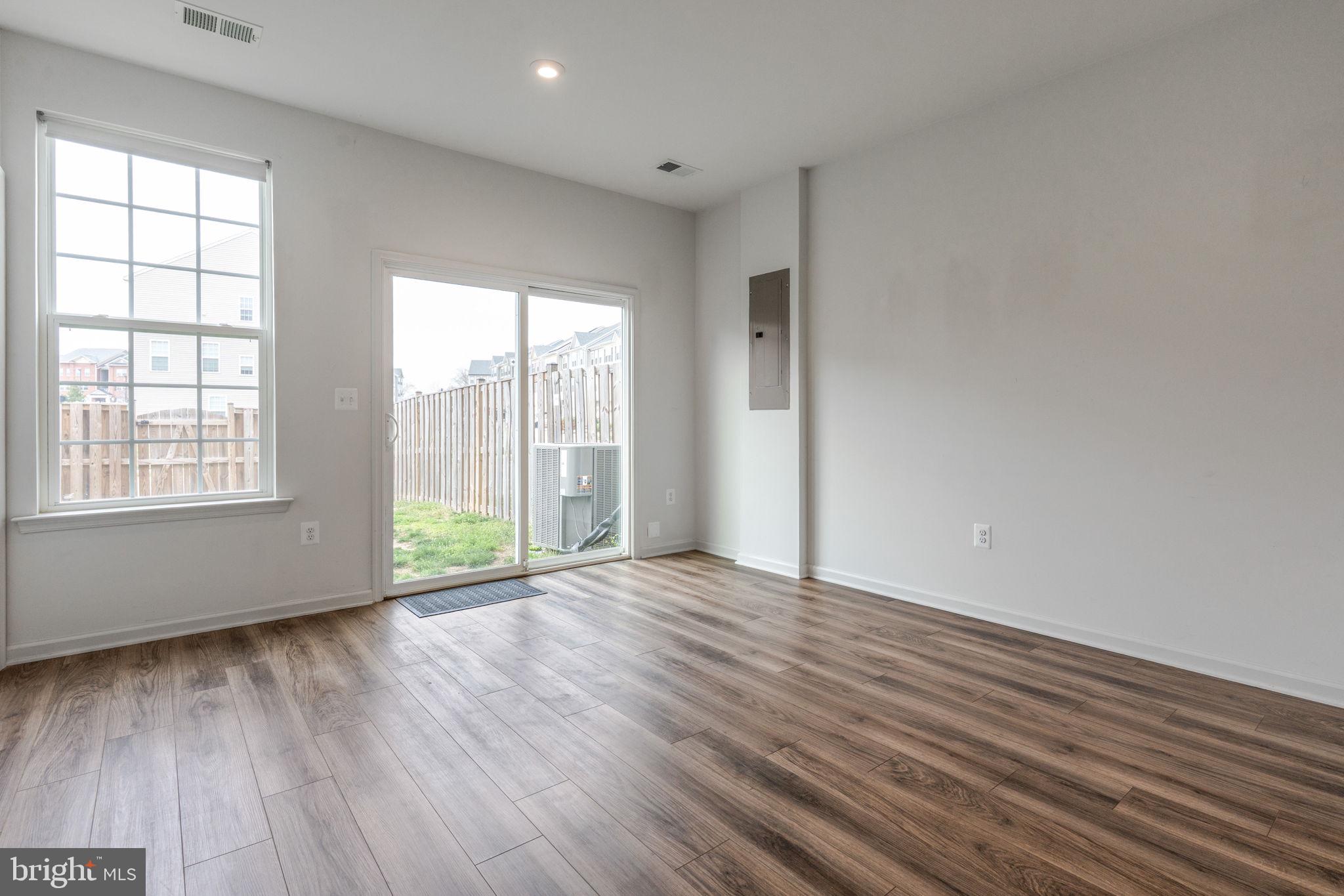 NEW POST ON THE RAPPAHANNOCK - Residential Lease