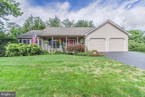 255 HEDGEWICK LN, WRIGHTSVILLE, PA 17368 - Image c8fc3daa7cd41467eed02c0fedc16010/105347248