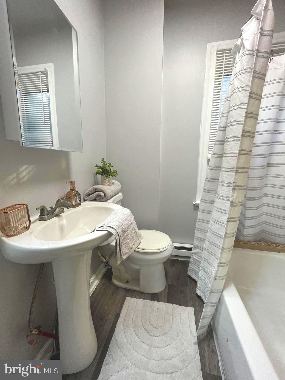 PORT RICHMOND - Residential