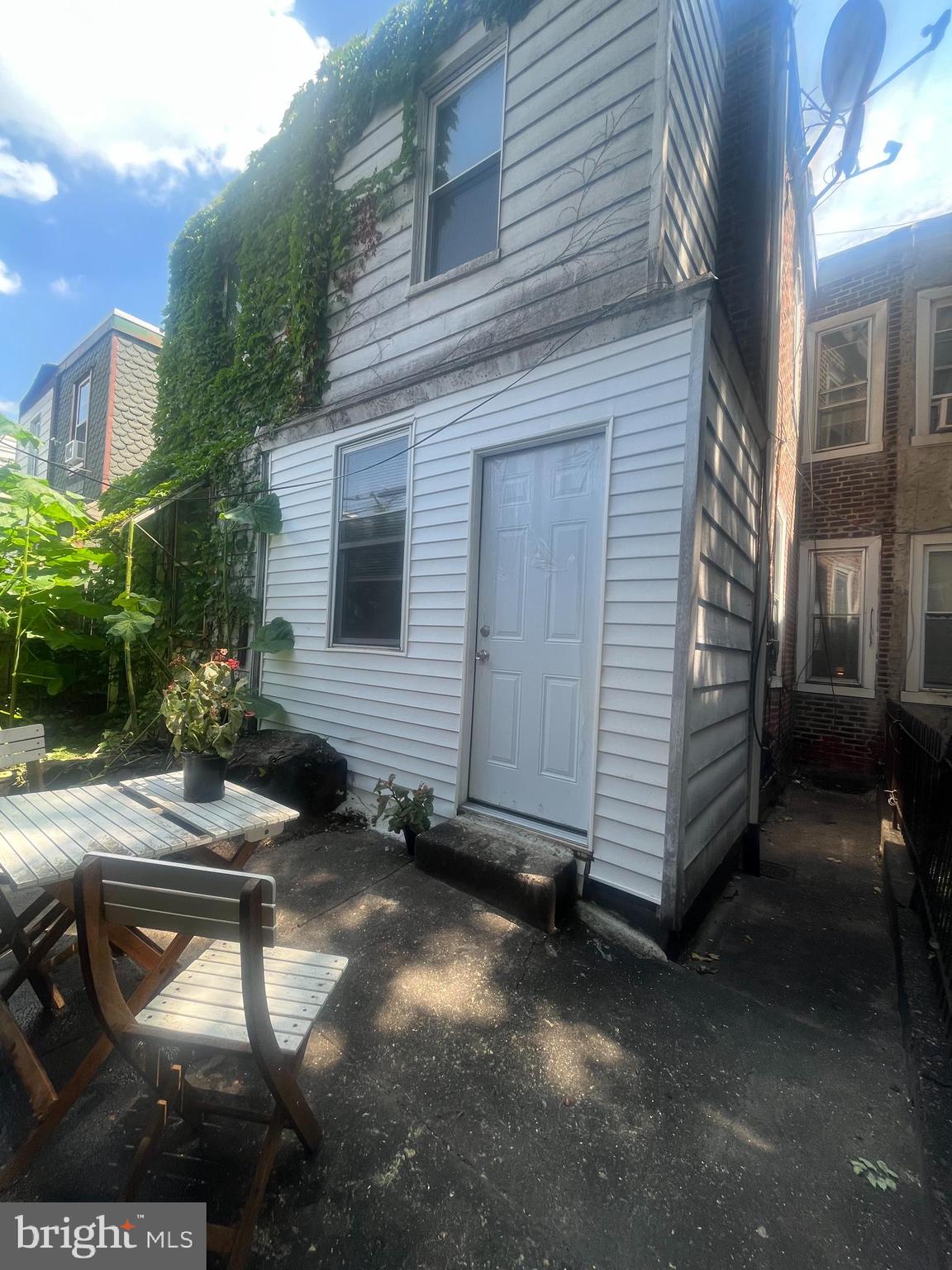 PORT RICHMOND - Residential