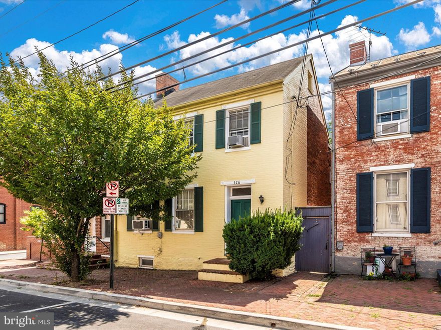 Downtown Living at its finest, Idiom Brewery, food trucks, and the Carroll Creek Park in your backyard. Freshly painted, All new windows and professionally cleaned this one is ready to go.  In-unit private laundry and a private balcony are some of the amenities waiting for you here. Bus stop, Marc Train within a block, restaurants, and market street shops 1.5 blocks west.  Fantastic location.