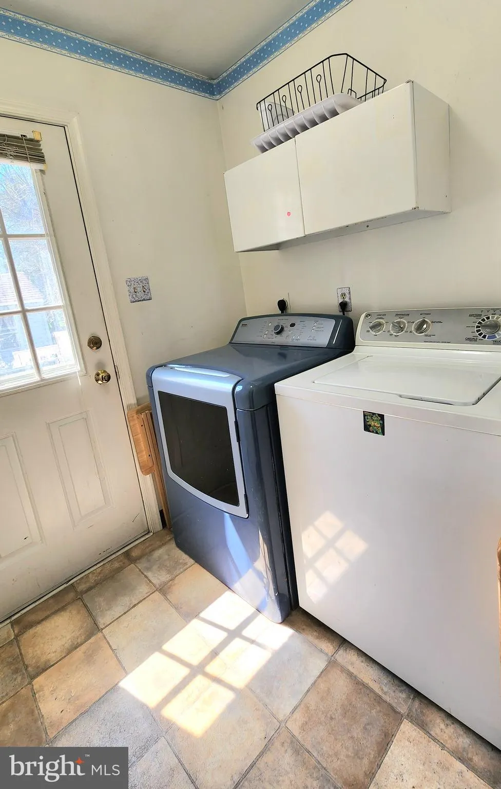 Newark, Delaware 19702, United States, 4 Bedrooms Bedrooms, ,3 BathroomsBathrooms,Residential,Coming Soon,97749