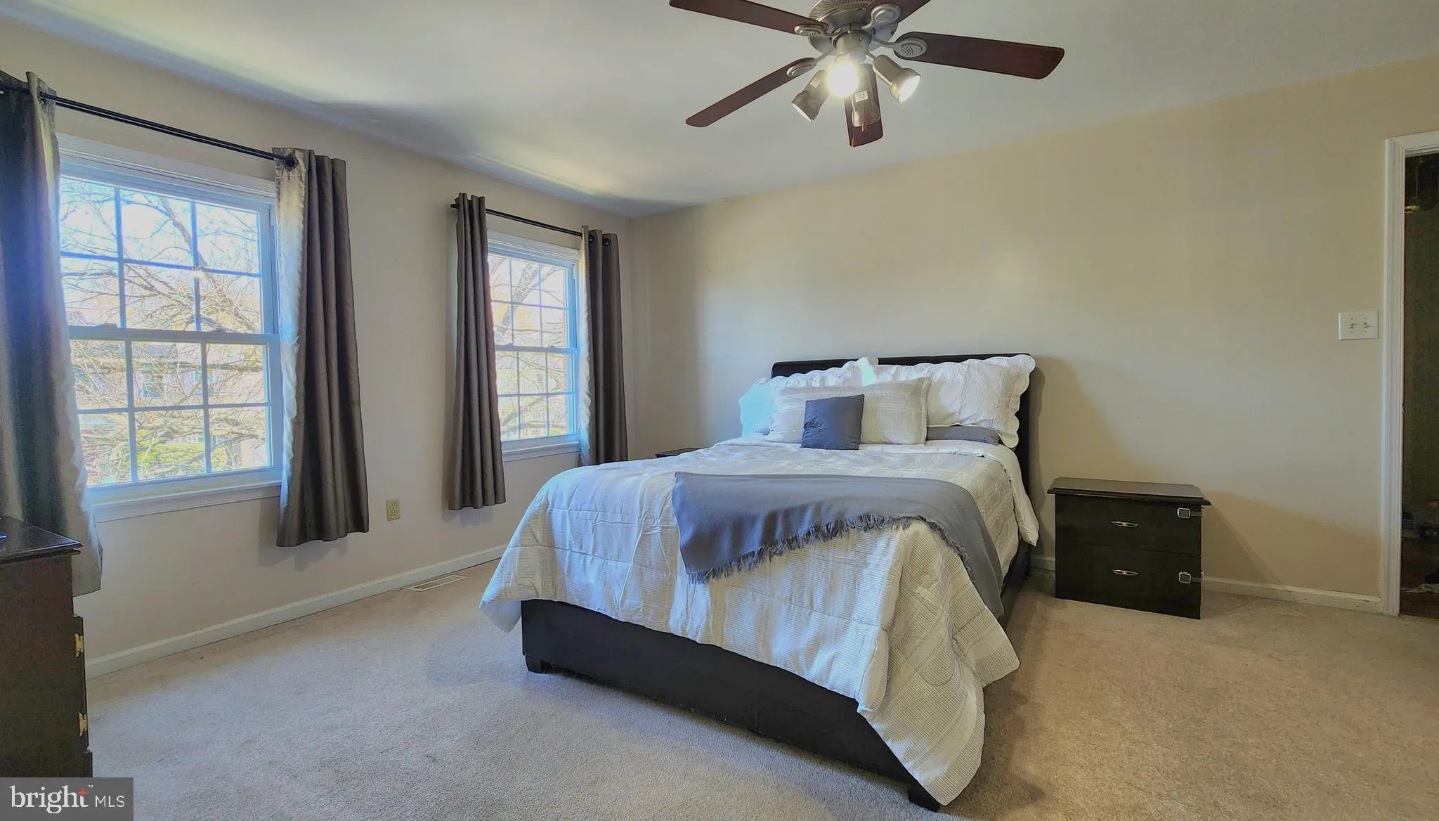 Newark, Delaware 19702, United States, 4 Bedrooms Bedrooms, ,3 BathroomsBathrooms,Residential,Coming Soon,97749