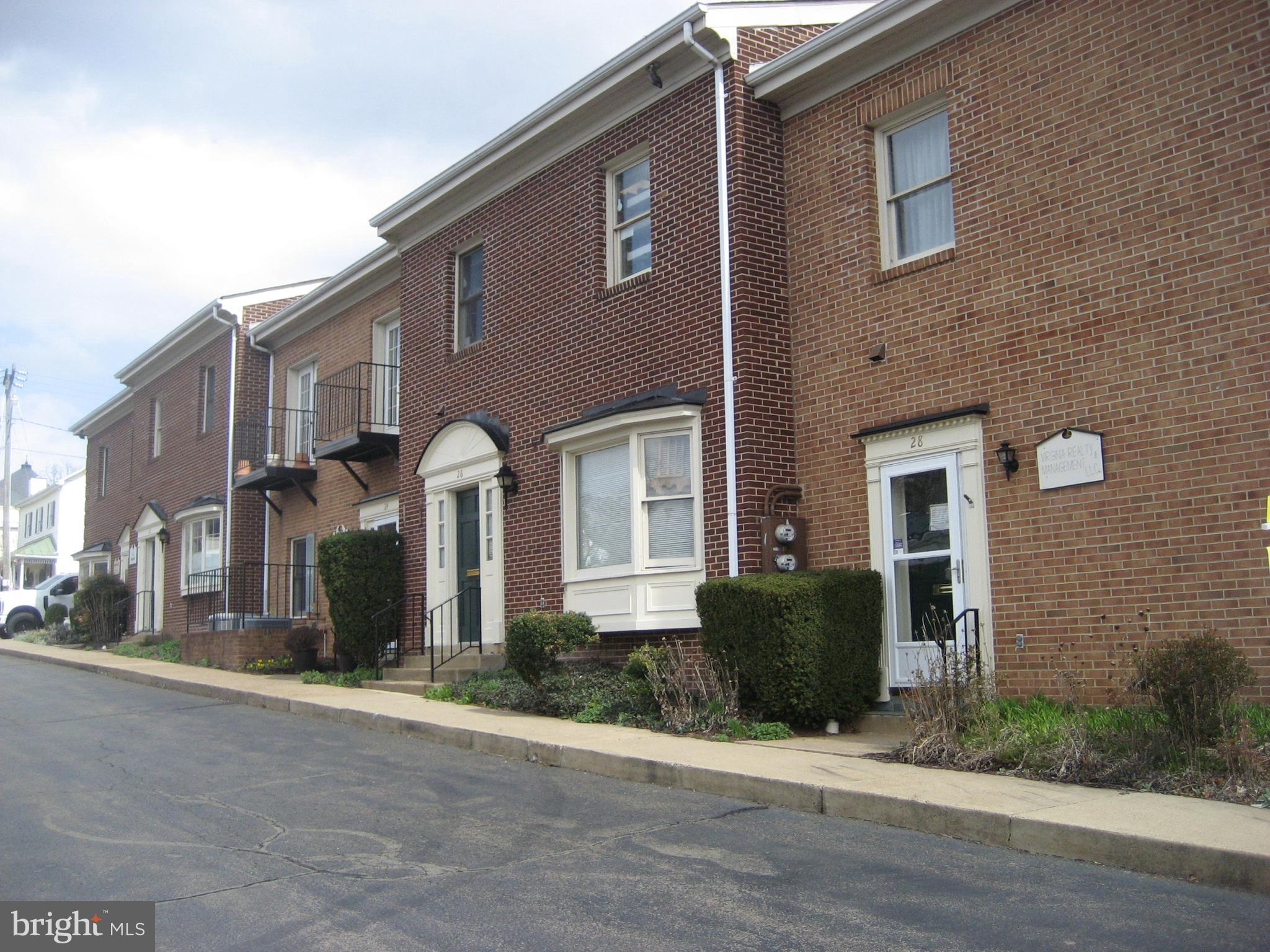 WATERLOO COURT - Commercial Sale