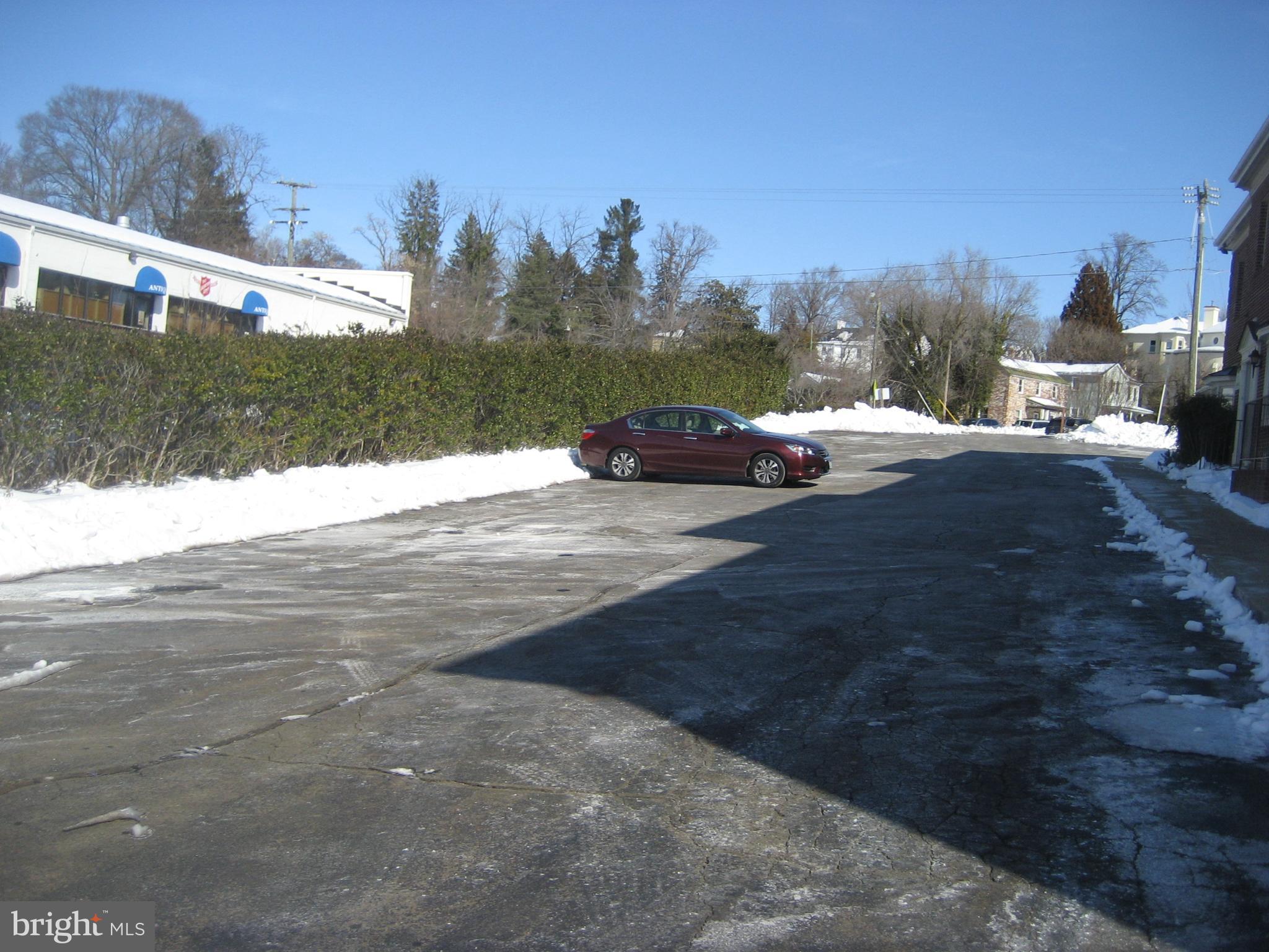 WATERLOO COURT - Commercial Sale