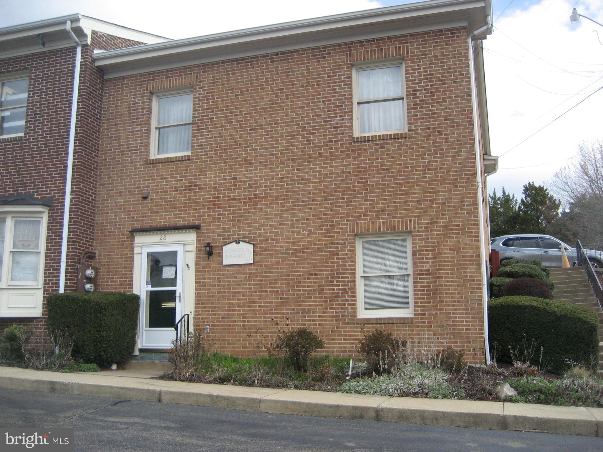 WATERLOO COURT - Commercial Sale