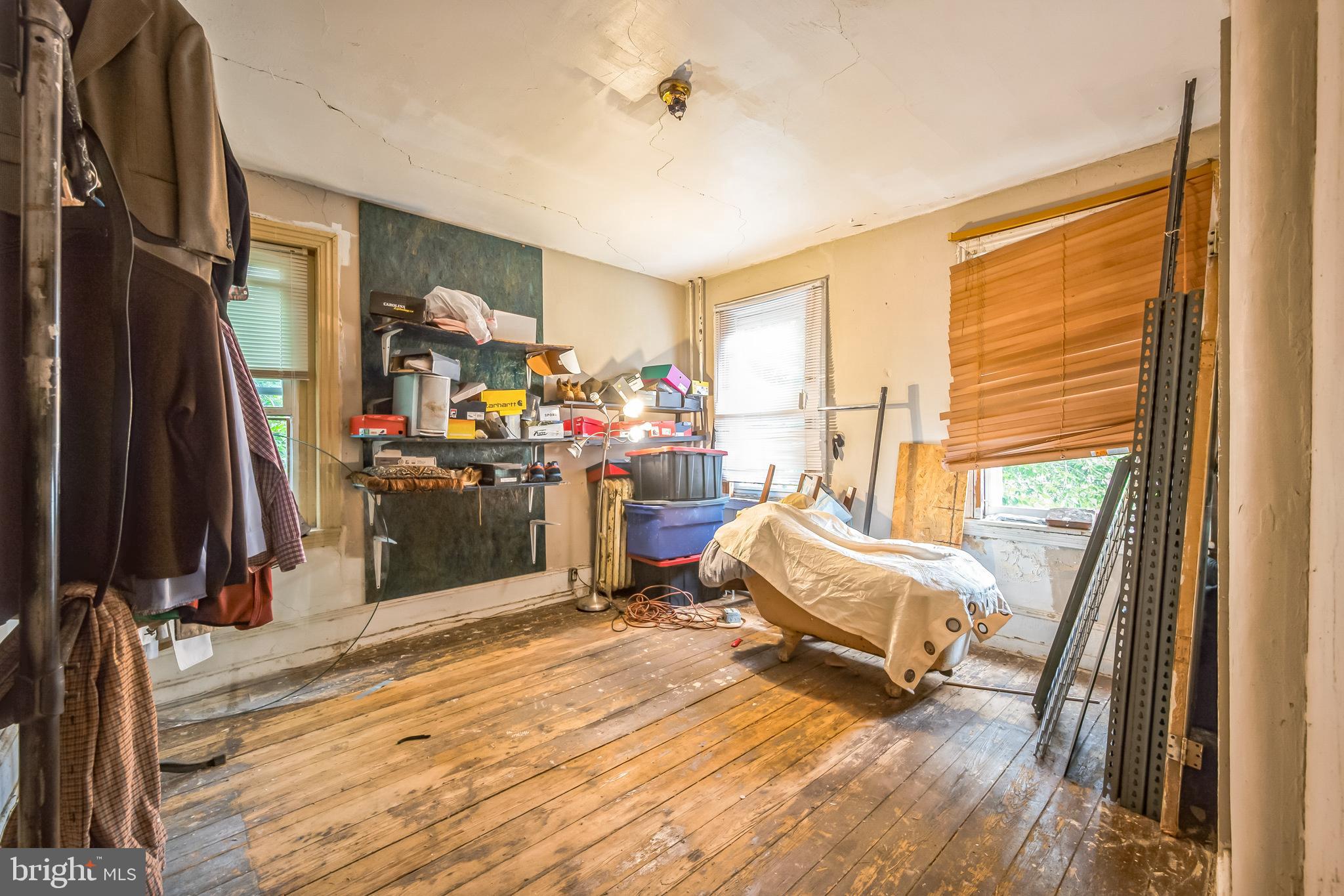 MILL CREEK - Residential