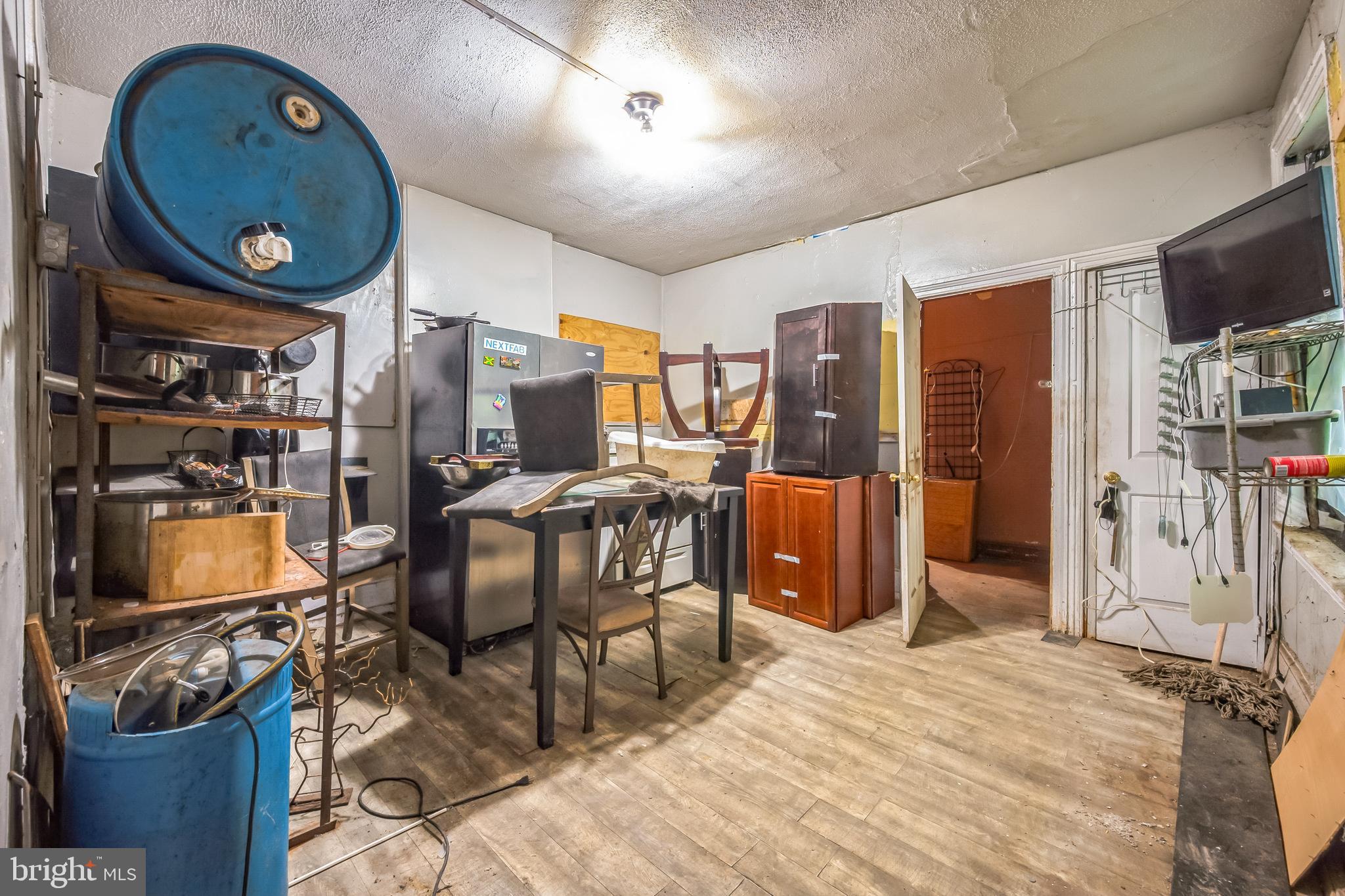 MILL CREEK - Residential