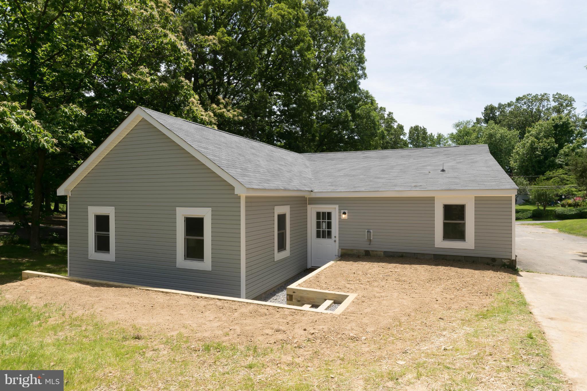 WINDSOR ESTATES - Residential