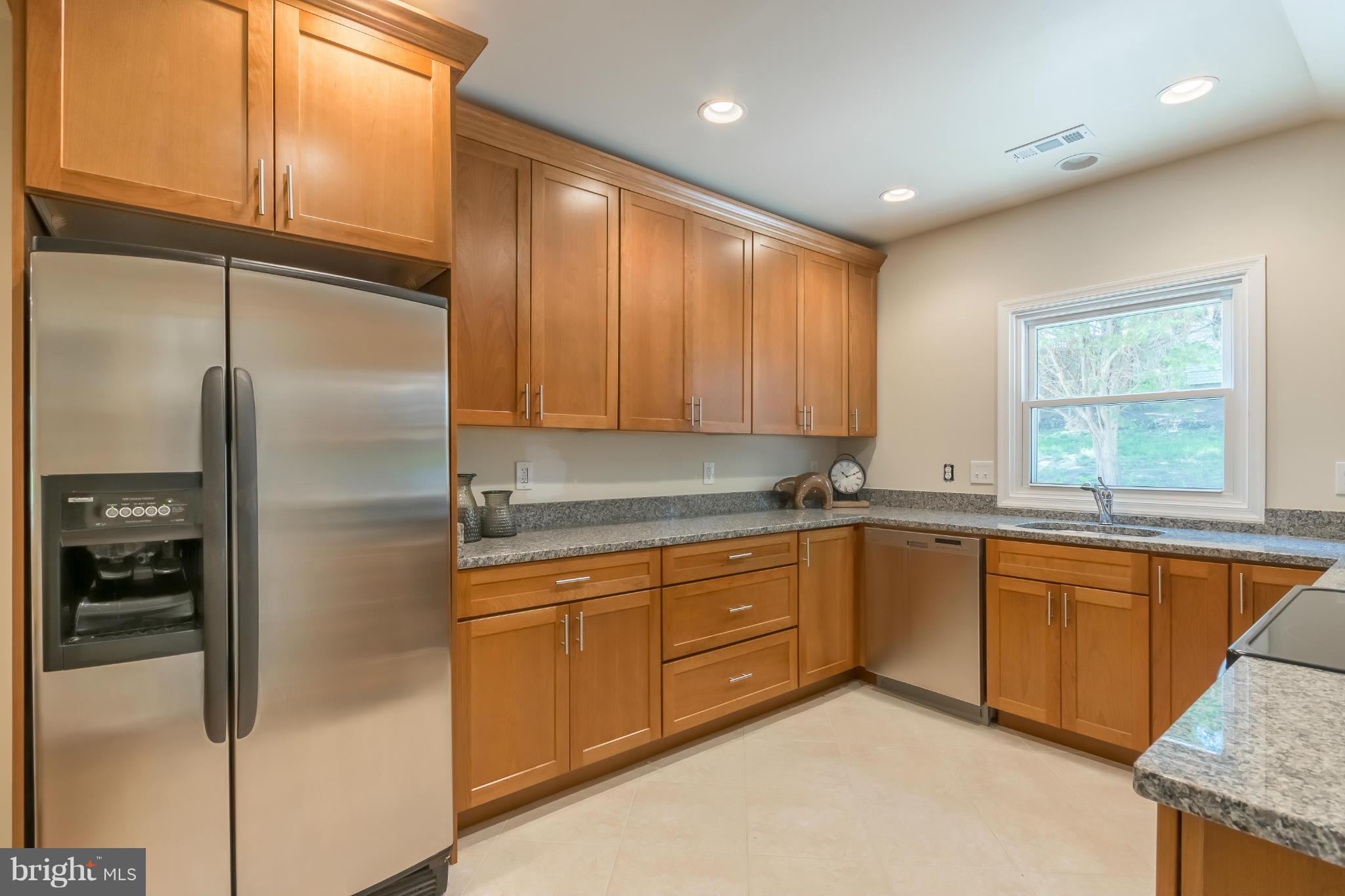 WINDSOR ESTATES - Residential