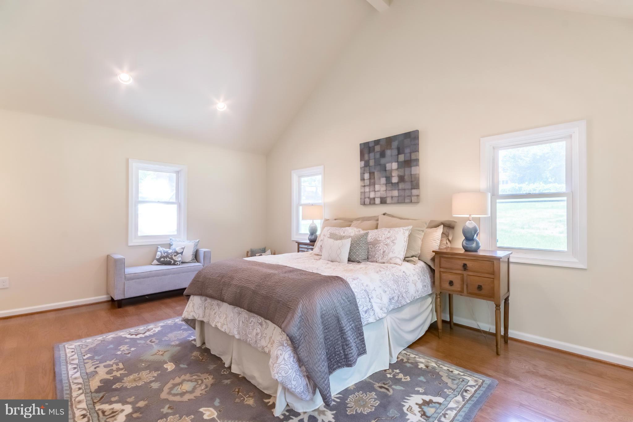 WINDSOR ESTATES - Residential