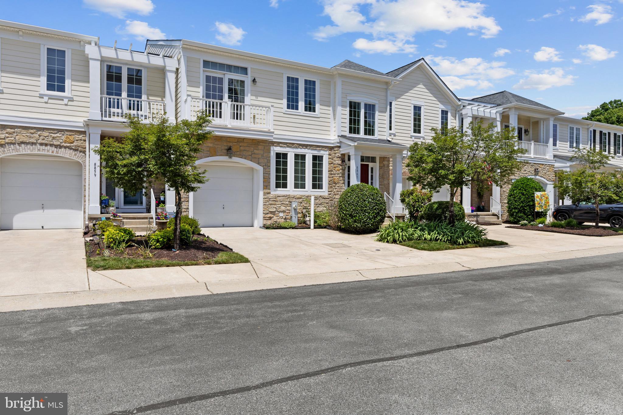 8861 SHINING OCEANS WAY 27