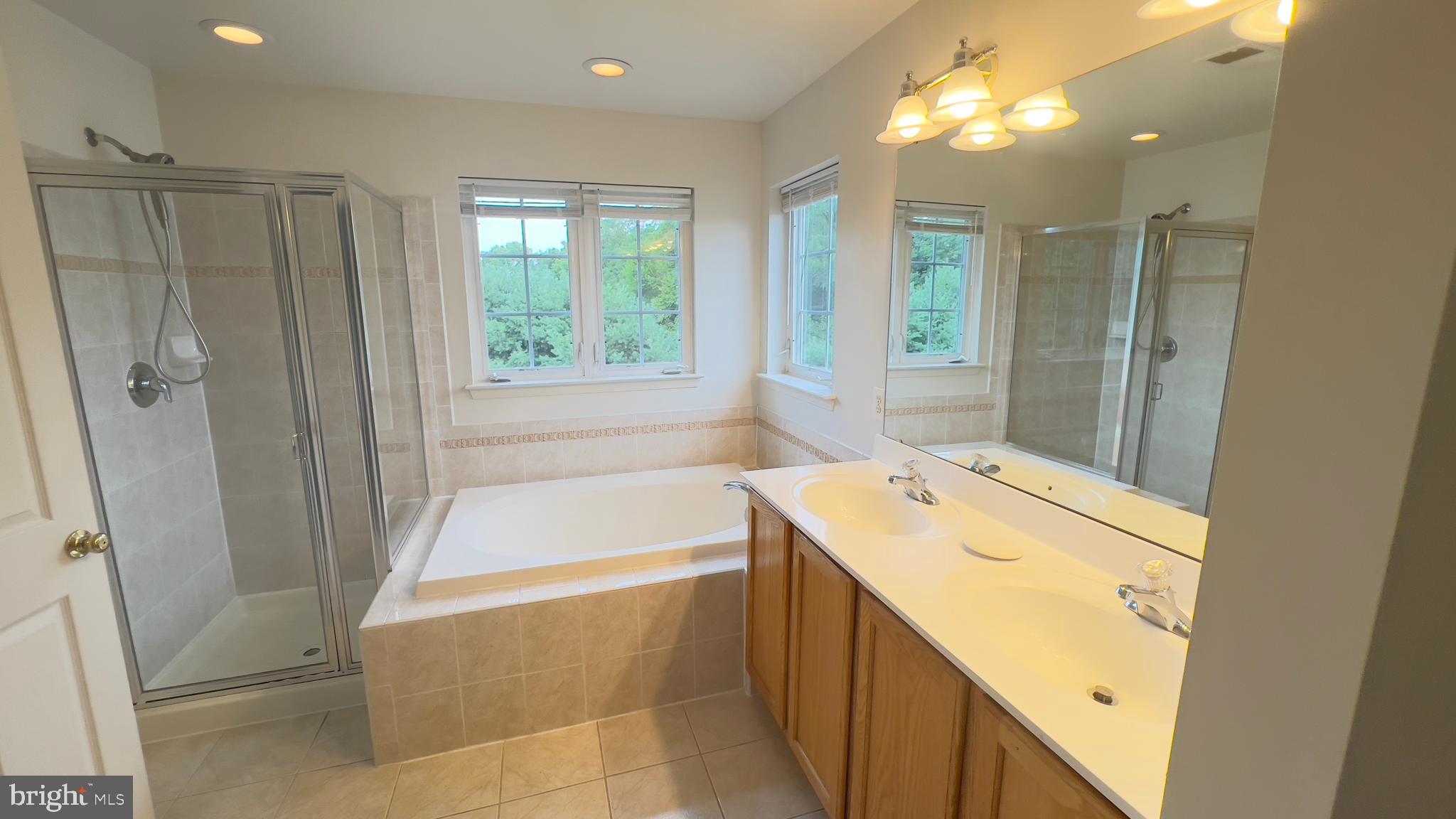 HAGERS CROSSING PHS1 BLK - Residential Lease