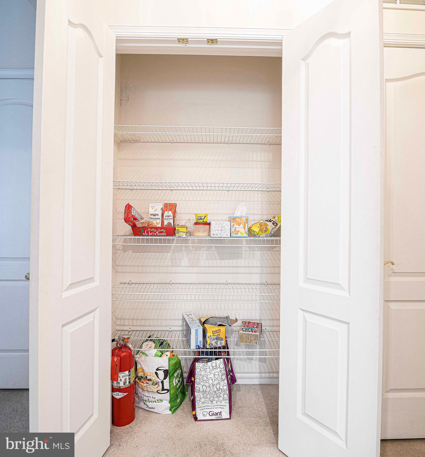 FOREST VIEW - Residential