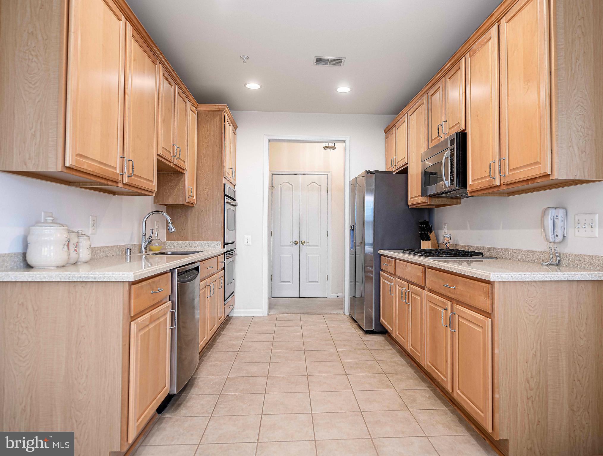 FOREST VIEW - Residential