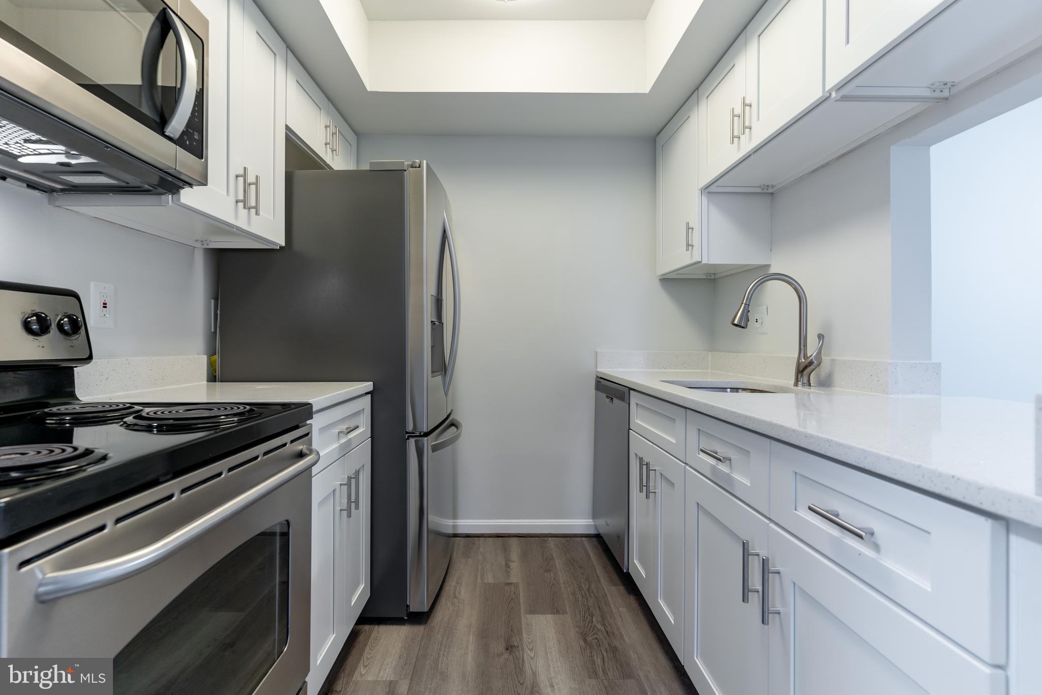 MADISON RIDGE - Residential